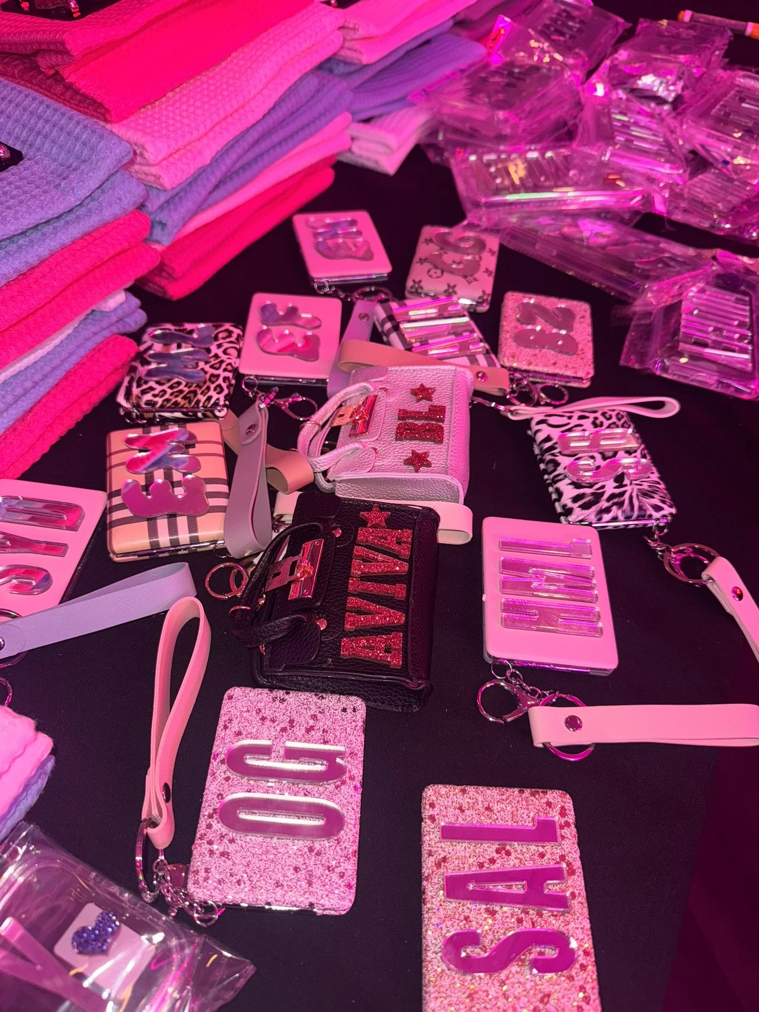 Swag Shop_Personalized Compact Mirros.JPEG