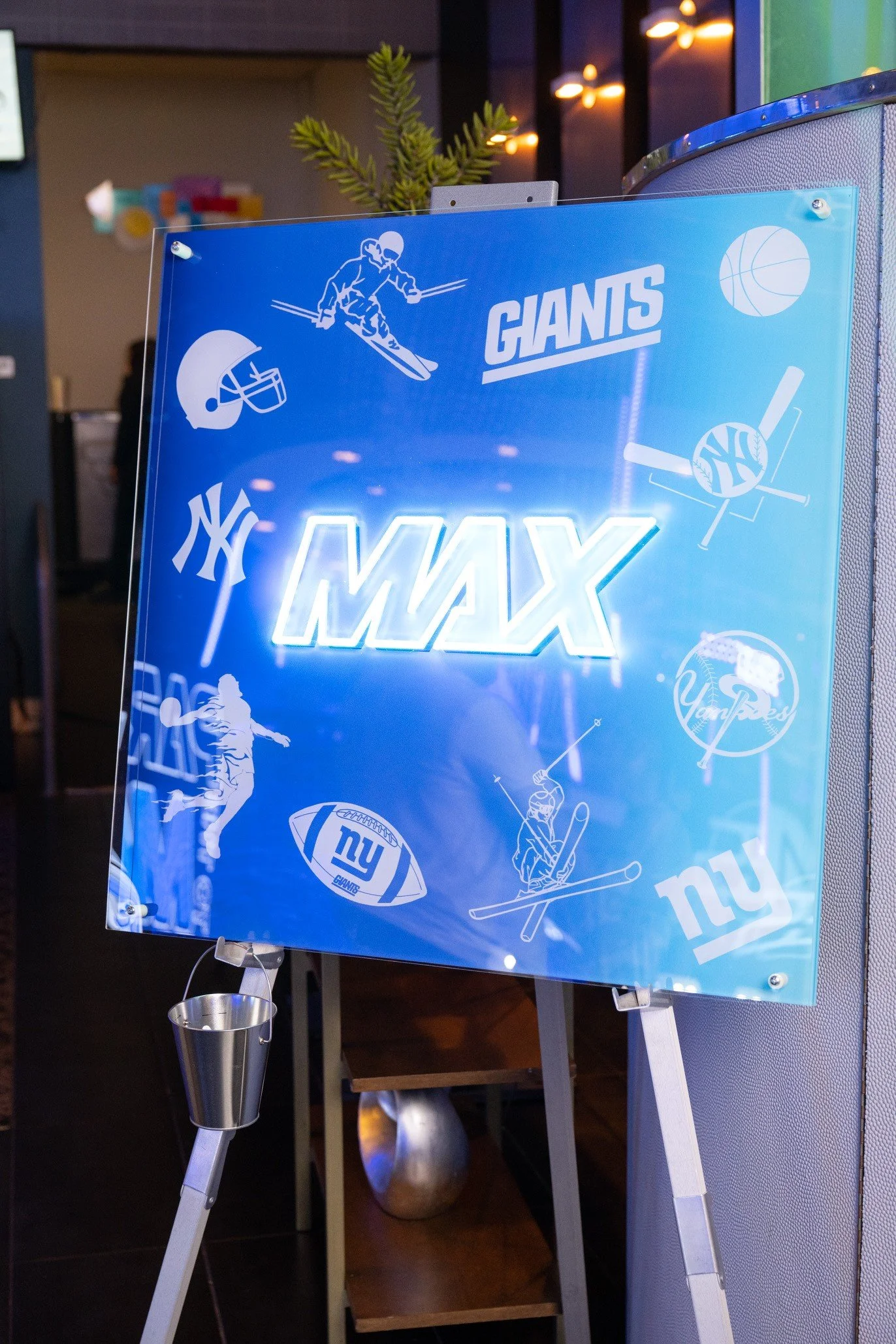 Max Neon Board.jpg