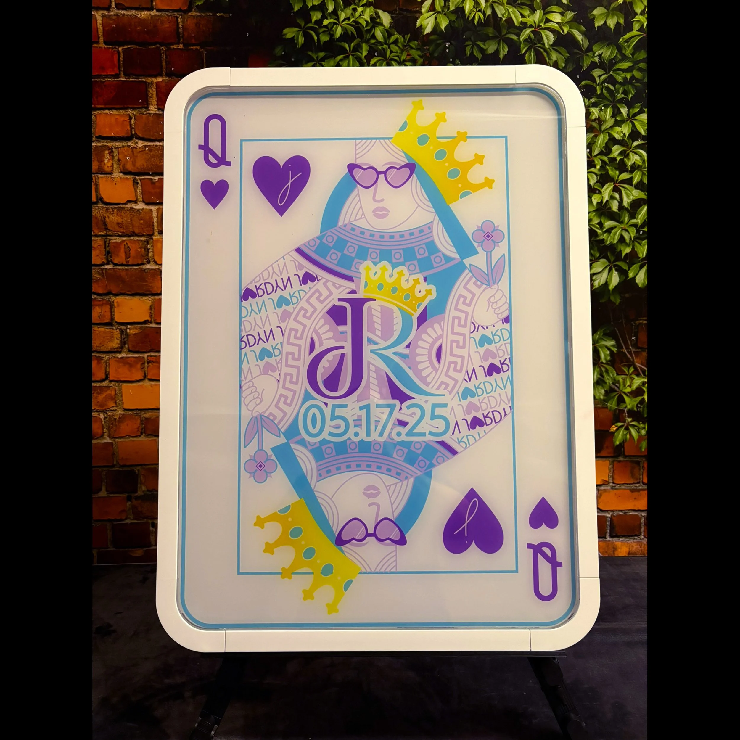 JR Queen of Hearts Drop Box Empty.jpg