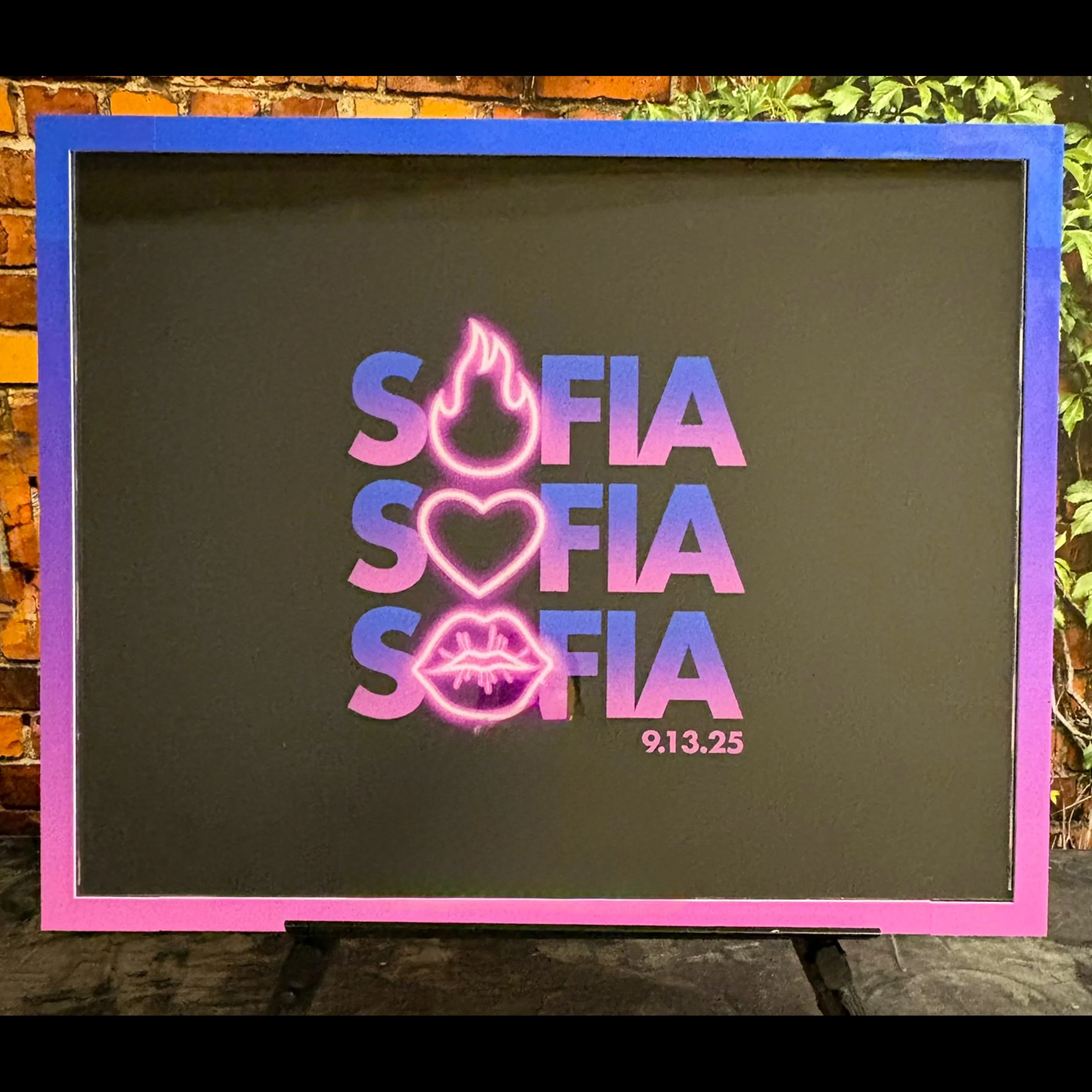 Sofia Fire Heart Lips Drop Box Empty.jpg