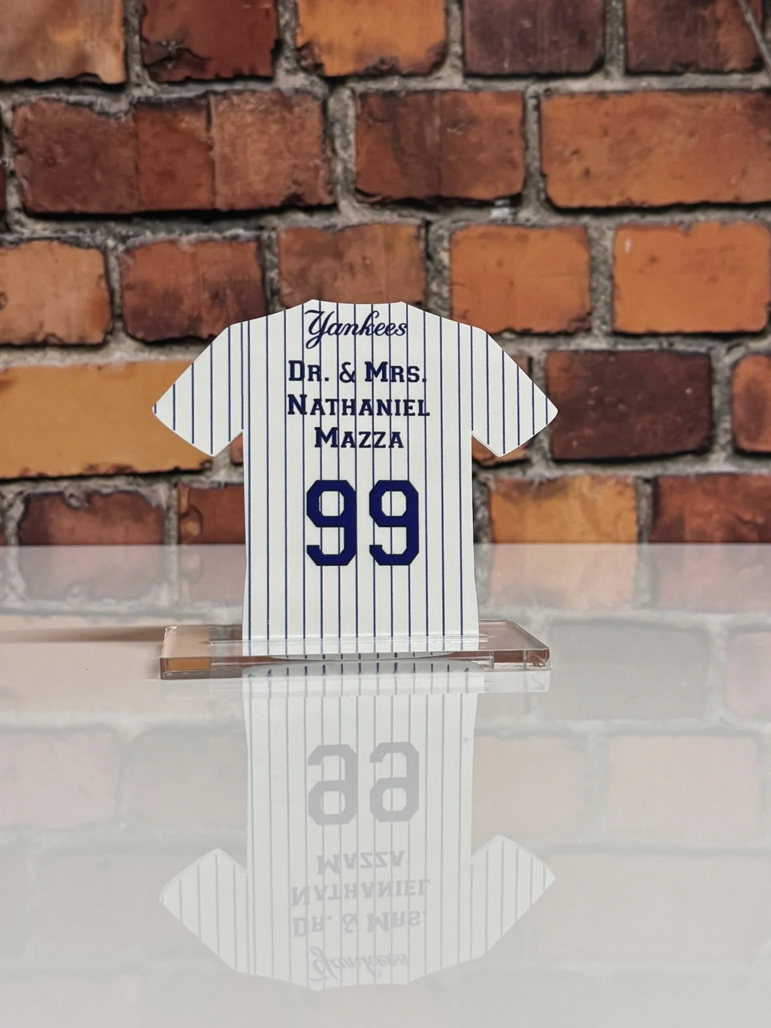 jersey escort card - yankees