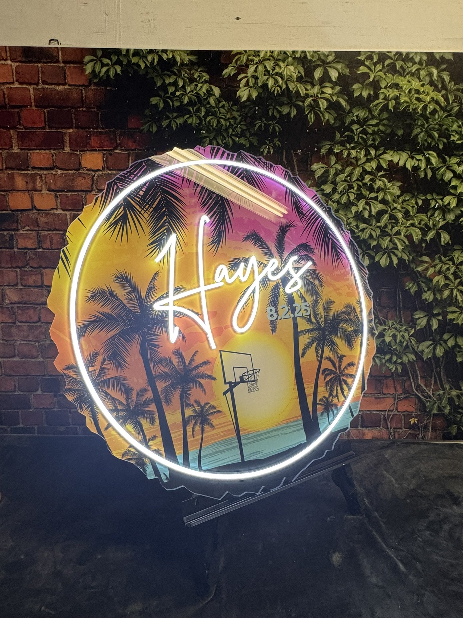 Tropical Neon Sign in Board_Sunset_Palm Trees_Script_Bat2.JPEG