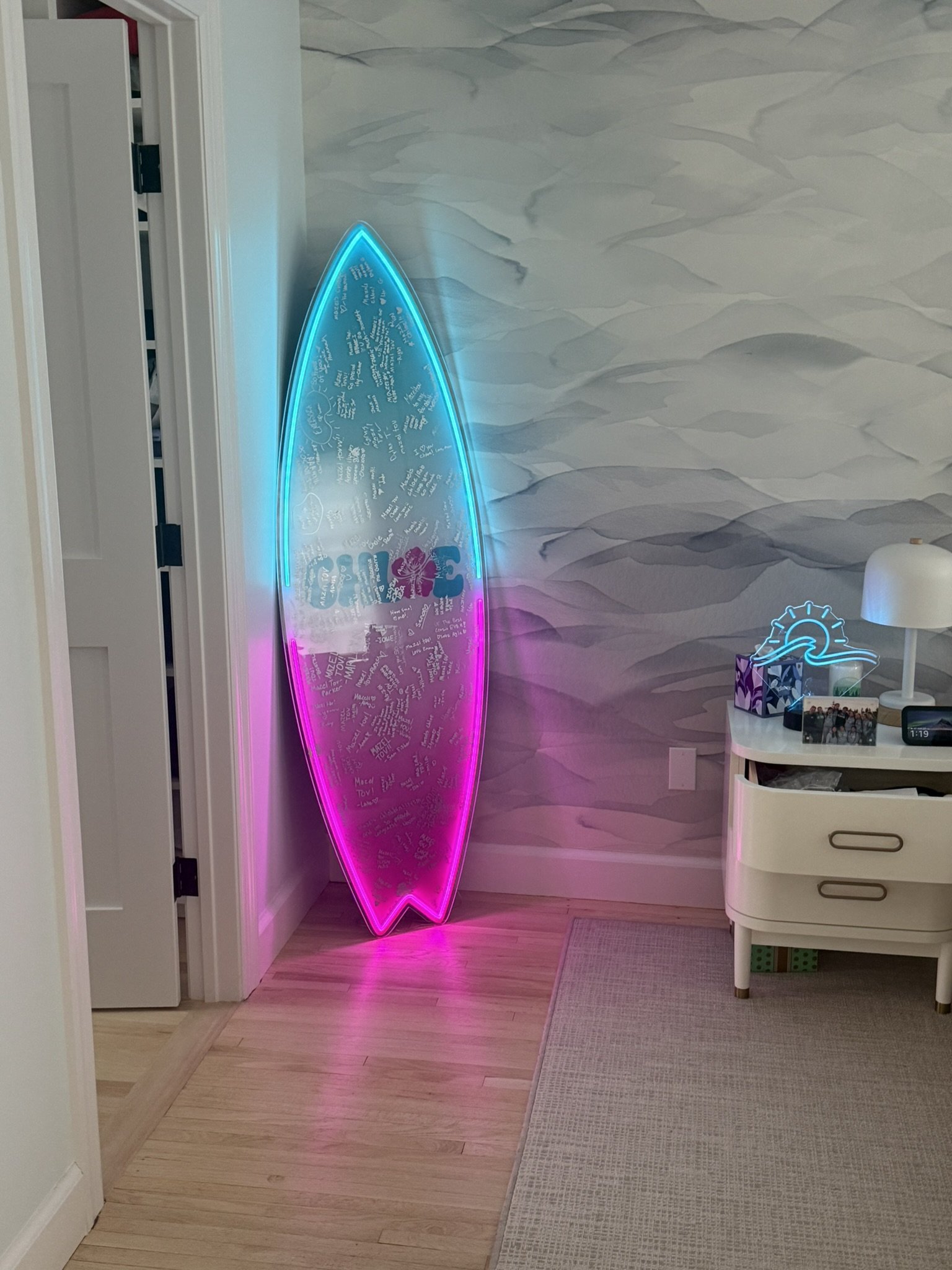 Neon Sign-In Board_Surfboard_Chloe.JPEG