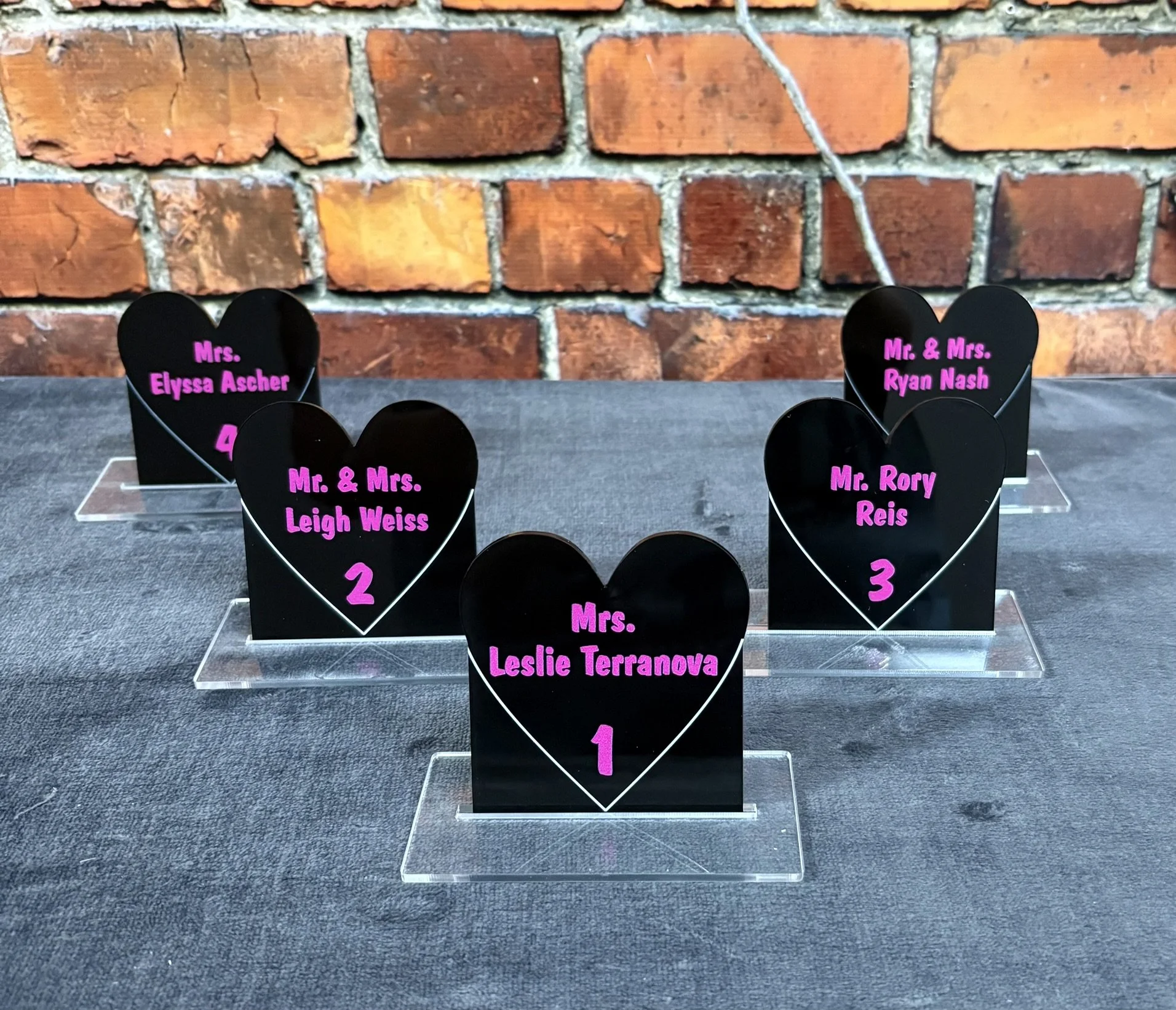 Heart shaped escort card_Place card_Black and pink_bat.JPEG