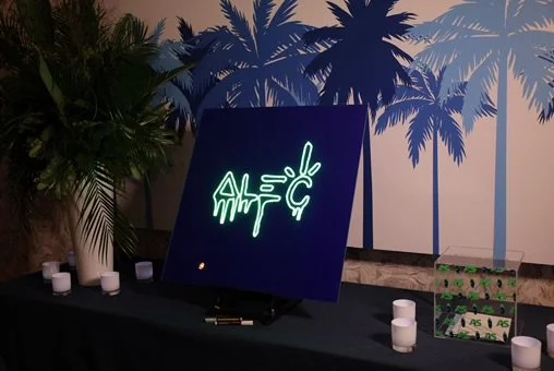 Green Neon Sign in Board_Palm Tree_Tropical_Bar 2.JPEG