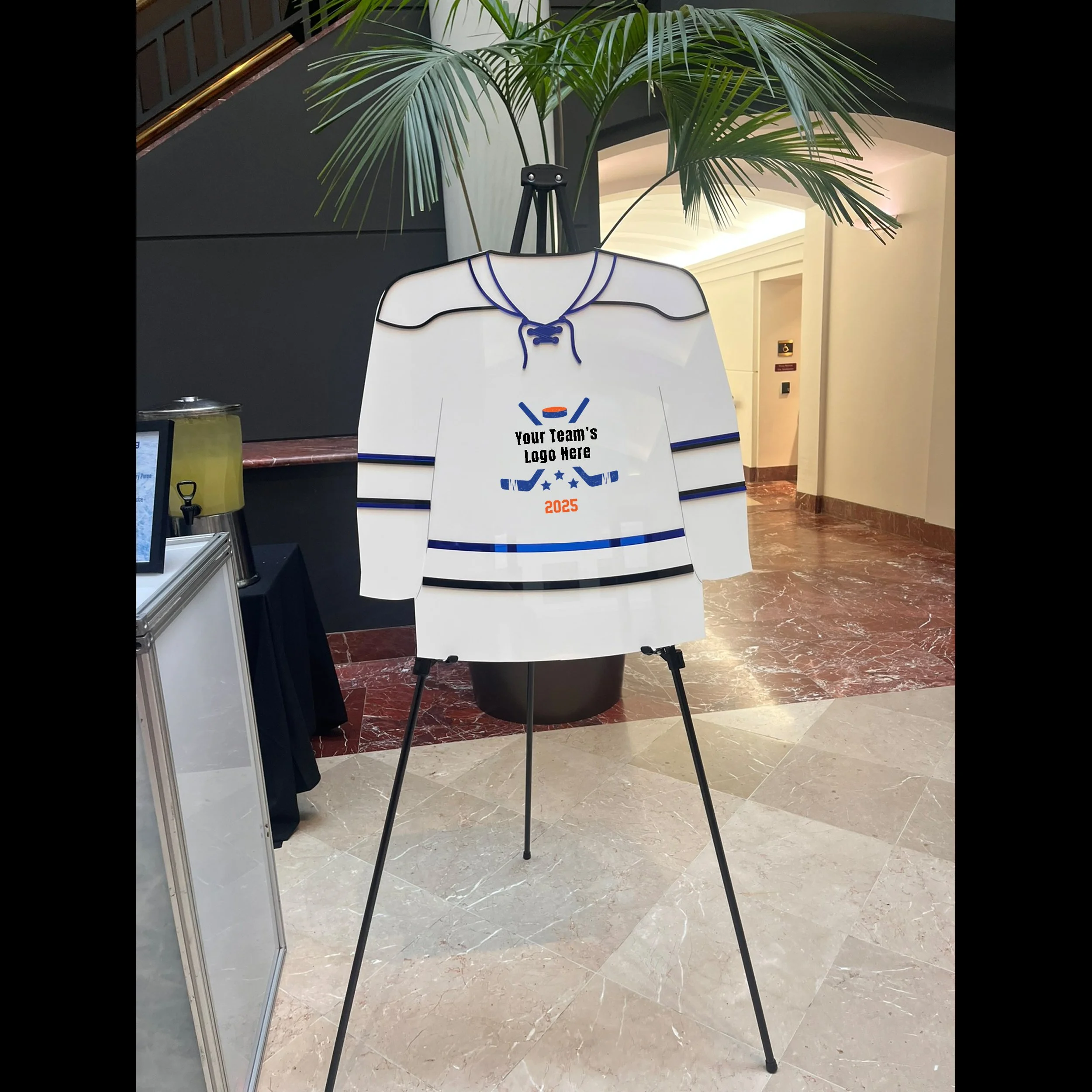 Ryan Hockey Jersey.jpg