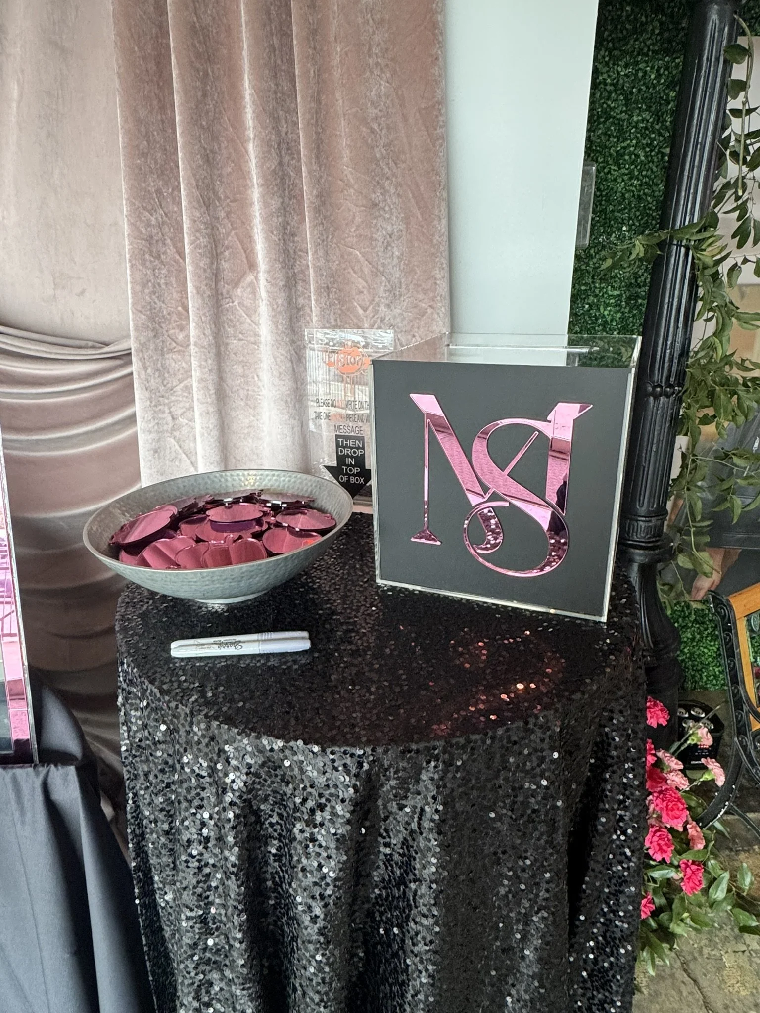 Black and pink mirrored Gift Box_Monogram_Bat2.JPEG