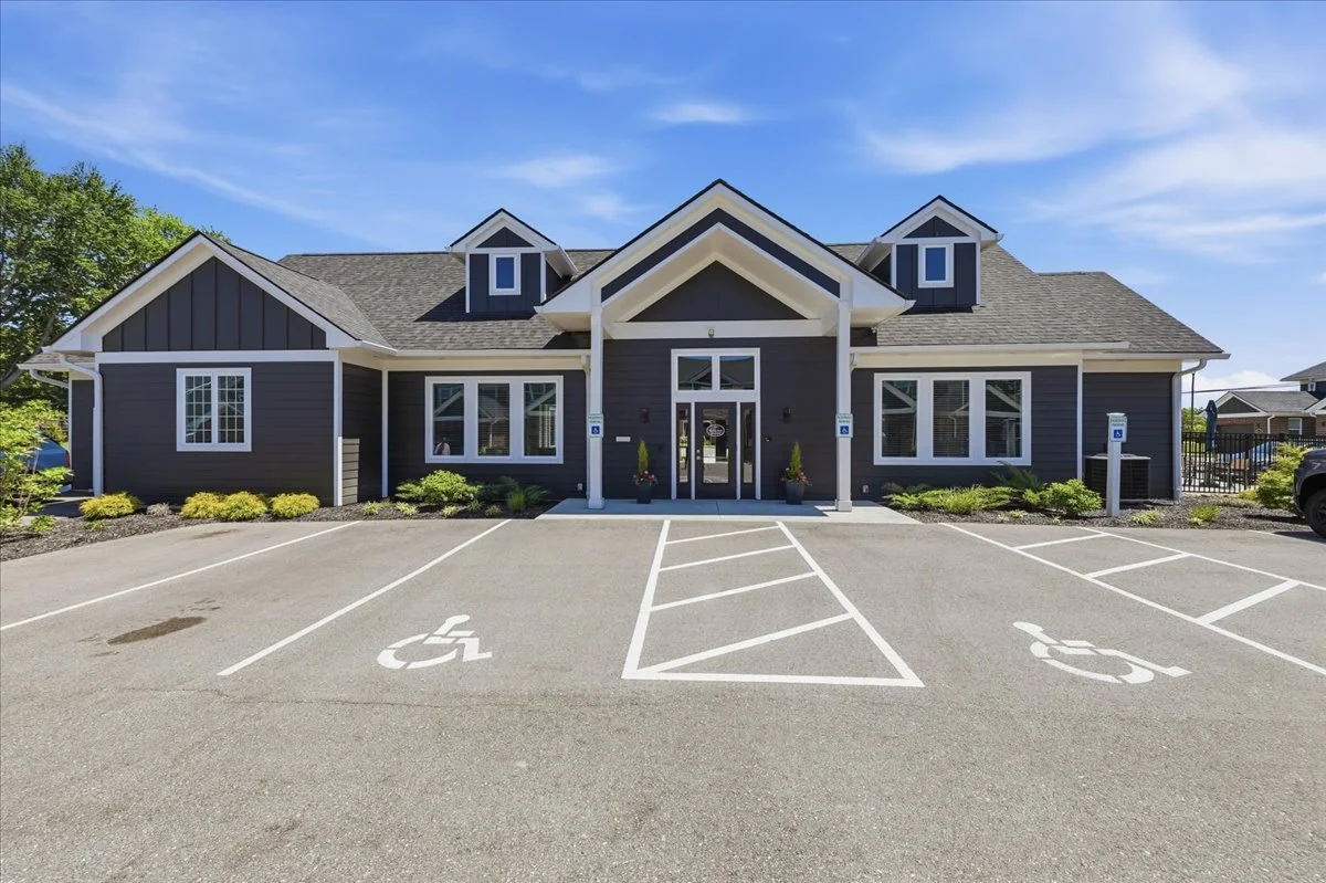 01-Clubhouse.jpg