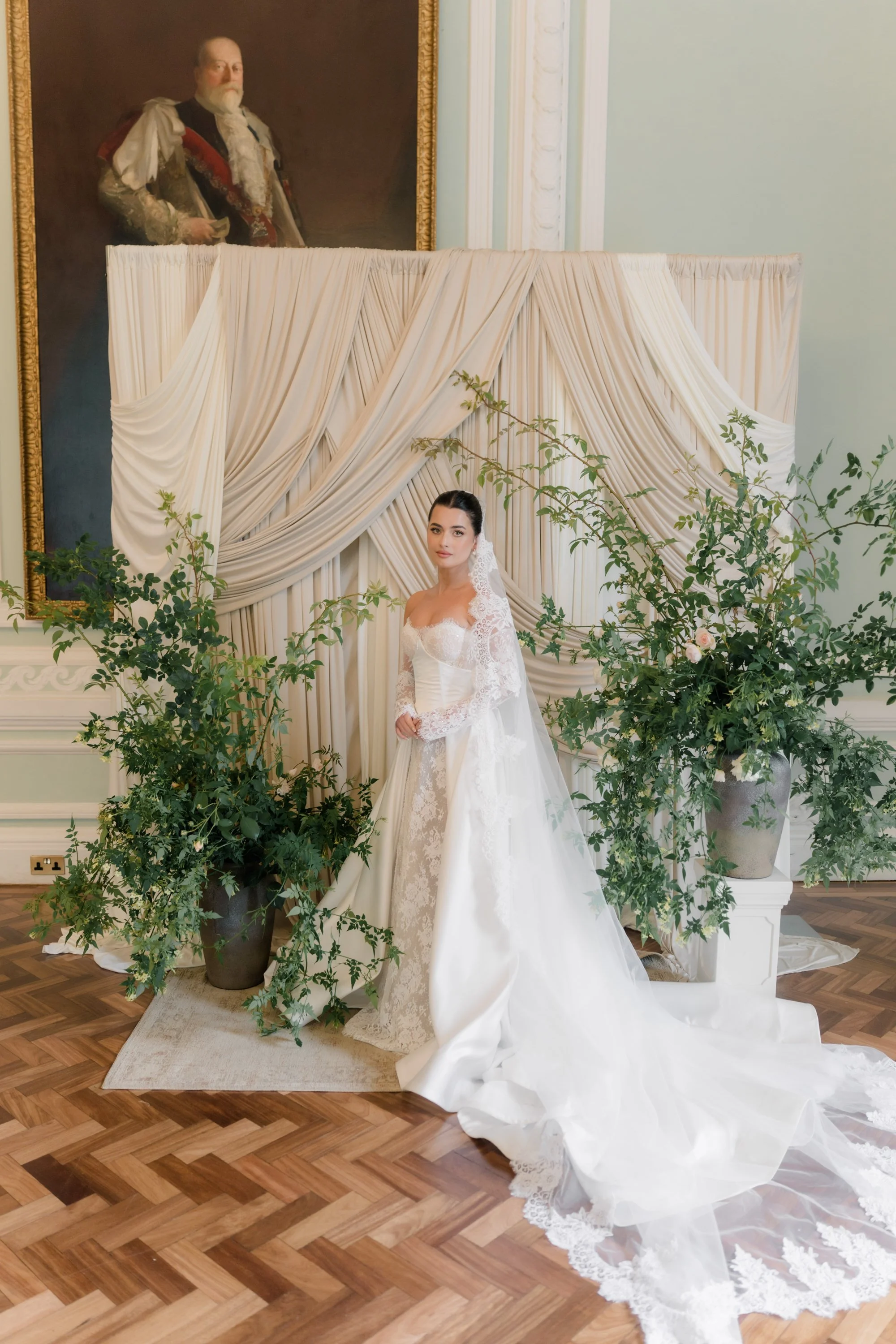 Carltonhouse-Photobooth-draping-backdrop