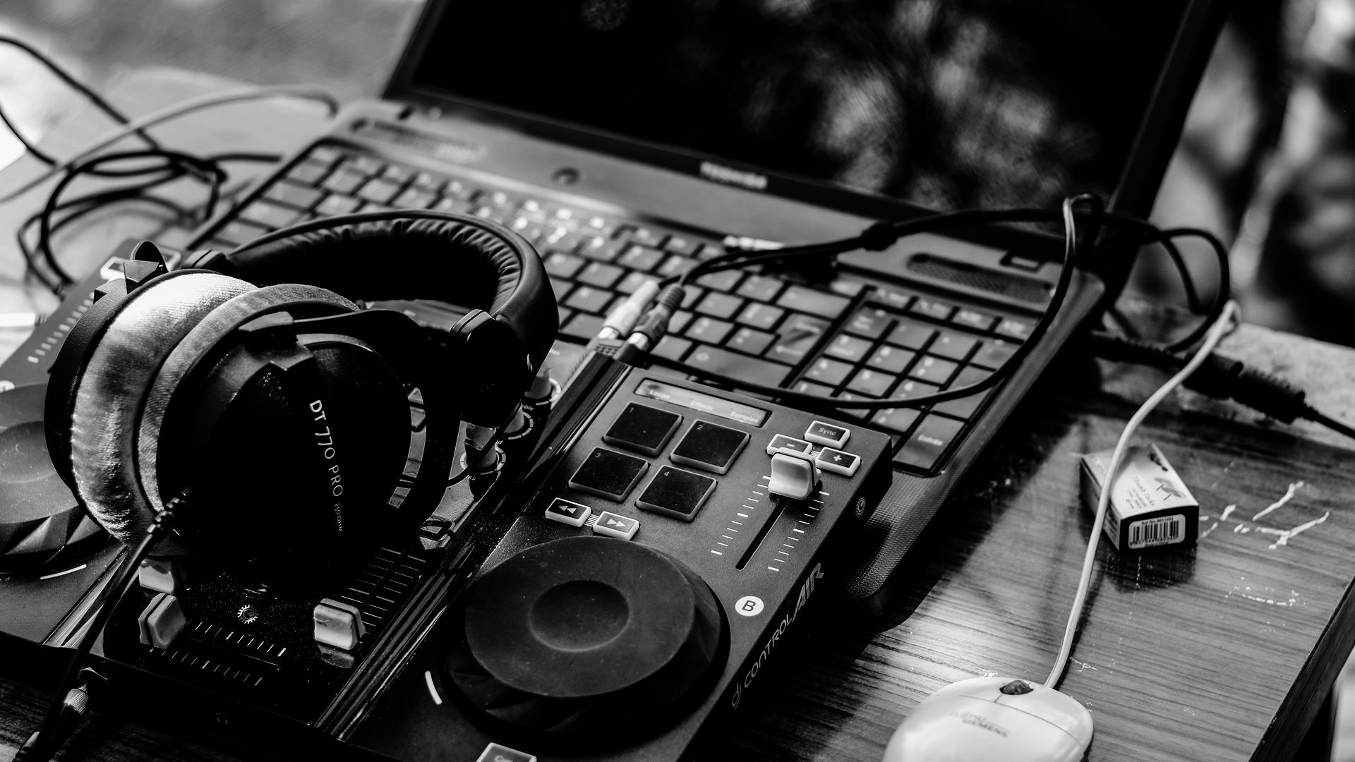 Dual-Mastering: One Track, Two Worlds