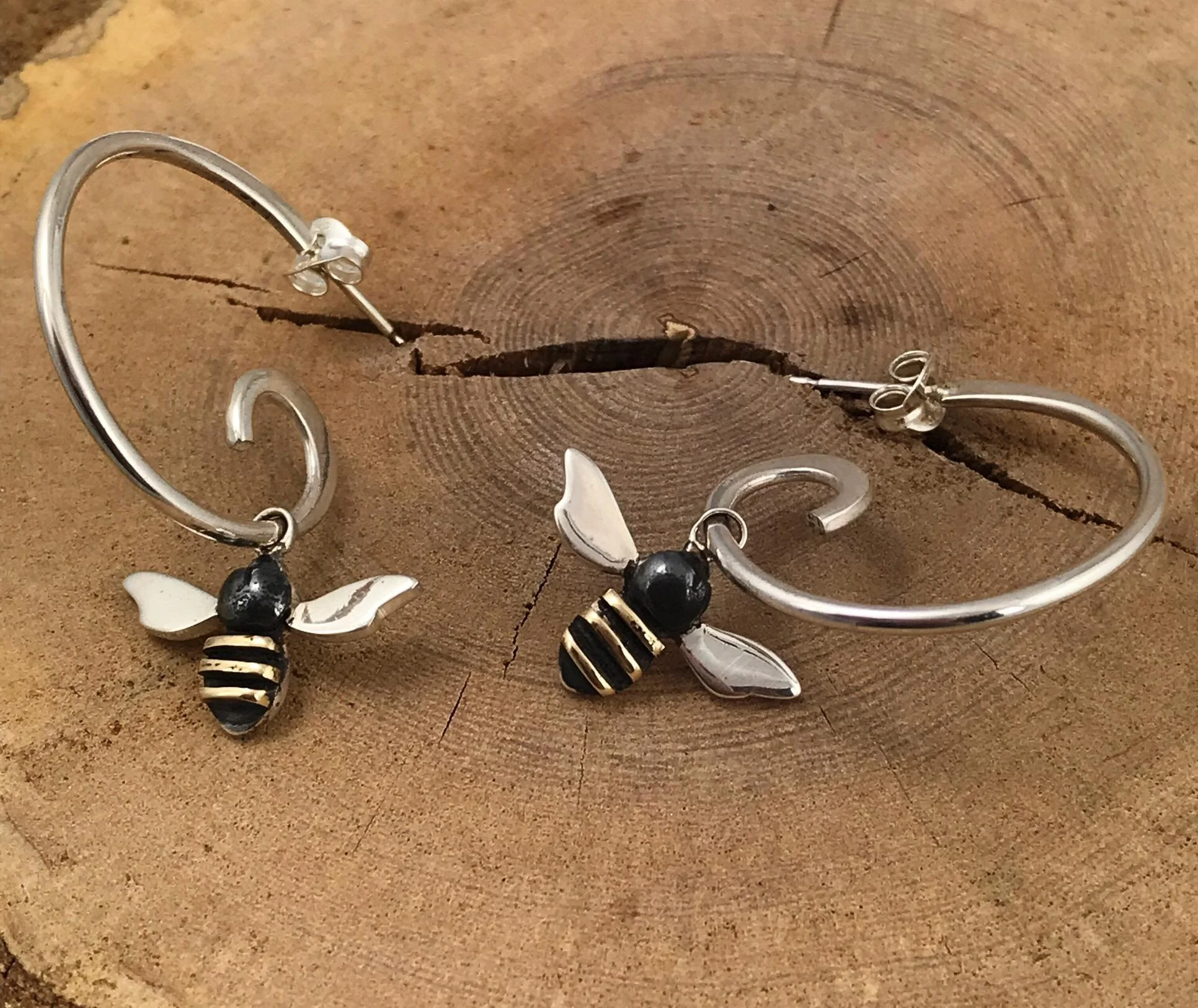 Bee hoop earrings