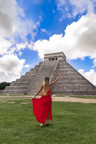 CHICHÉN ITZÁ AND CENOTE TOUR