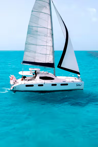 ISLA MUJERES LUXURY SAILING