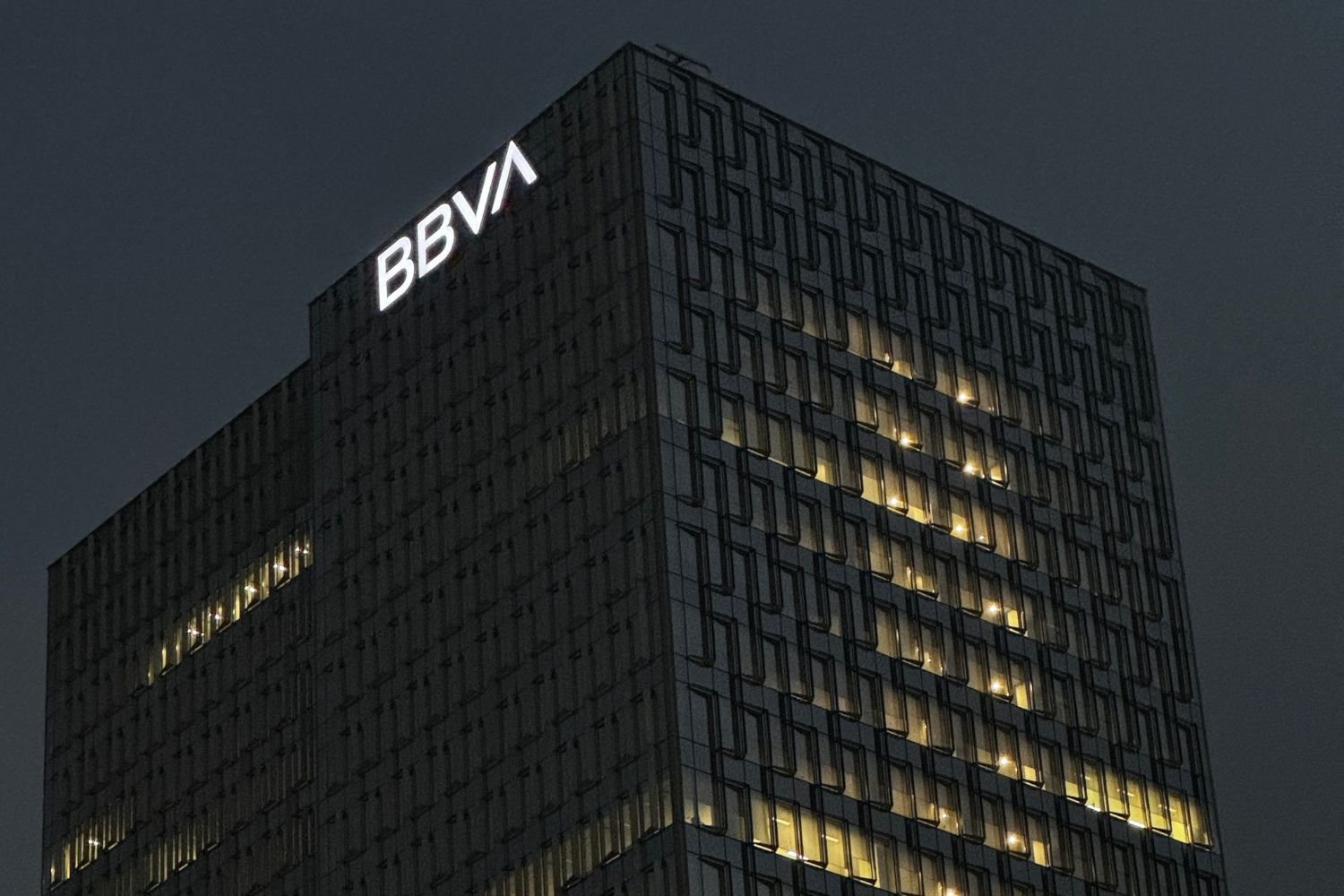 Image of BBVA building at night