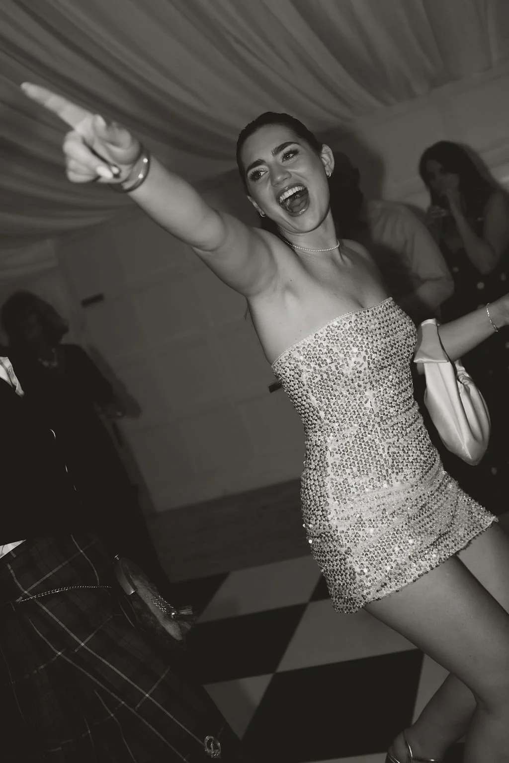 EditorialDocumentaryWeddingDunkeldHouseHotelScotlandUK-HeatherMcKayPhotography-Fiur-71.jpg