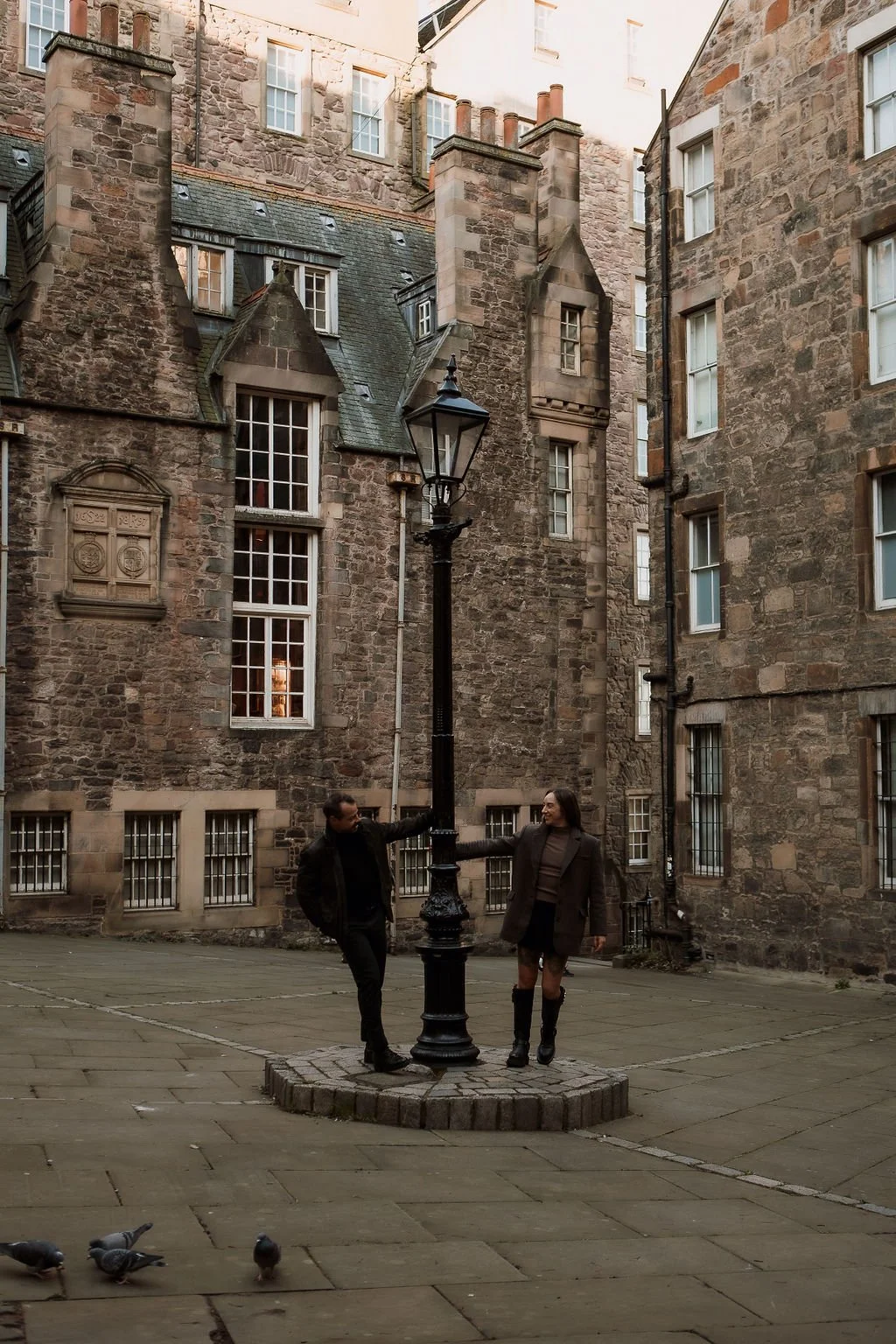 EdinburghScotlandCouple-HeatherMcKayPhotography-57.jpg