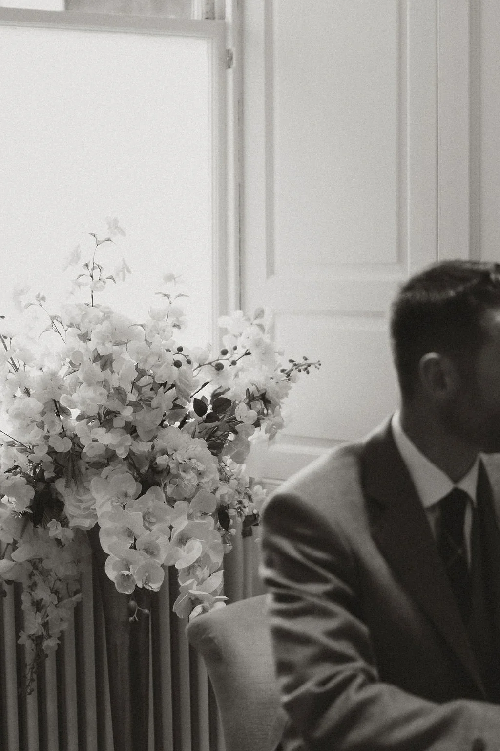 EditorialCityWeddingElopementEdinburgh-HeatherMcKayPhotography-167.jpg
