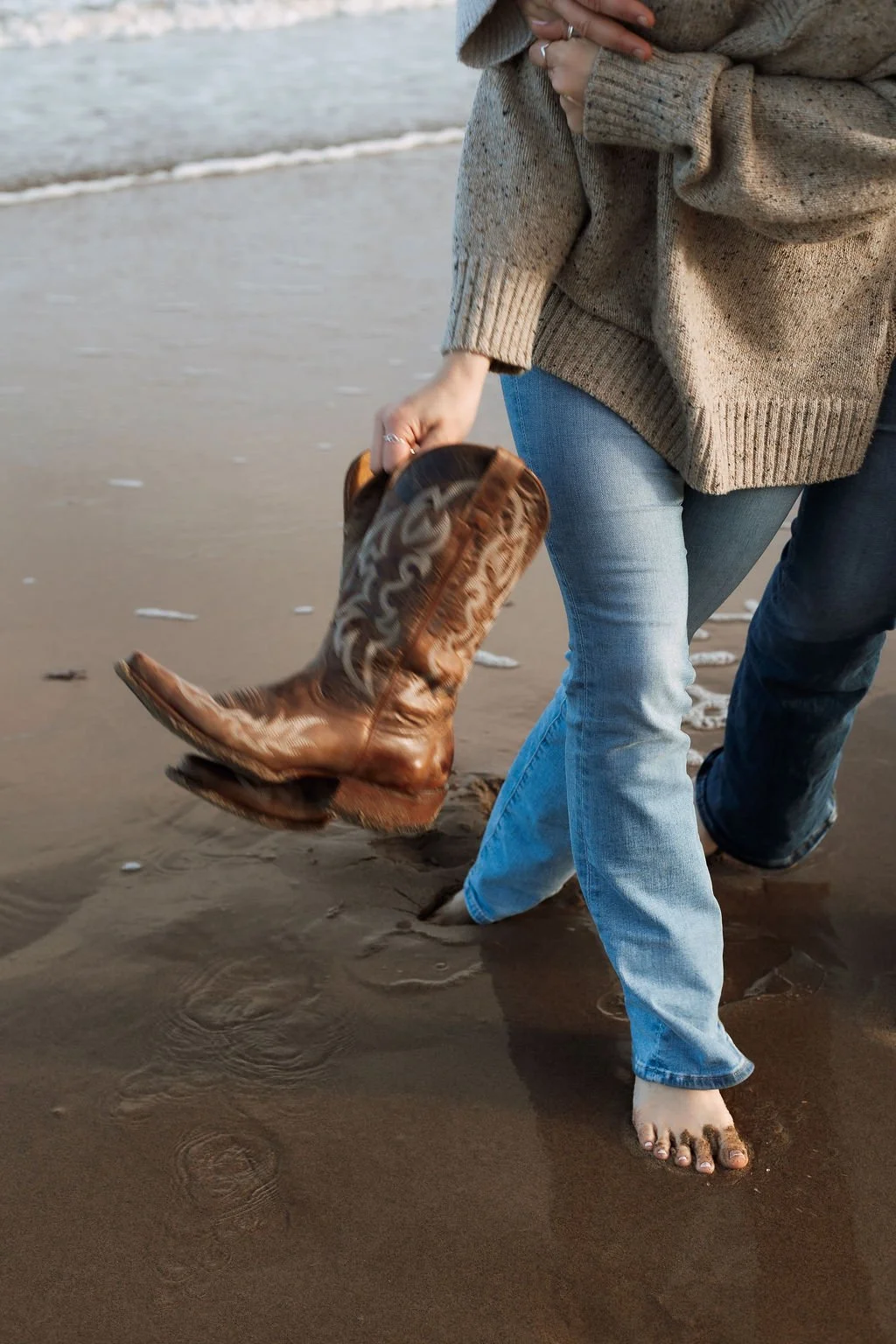 EditorialAuthenticEngagementShoot-HeatherMcKayPhotography-546.jpg