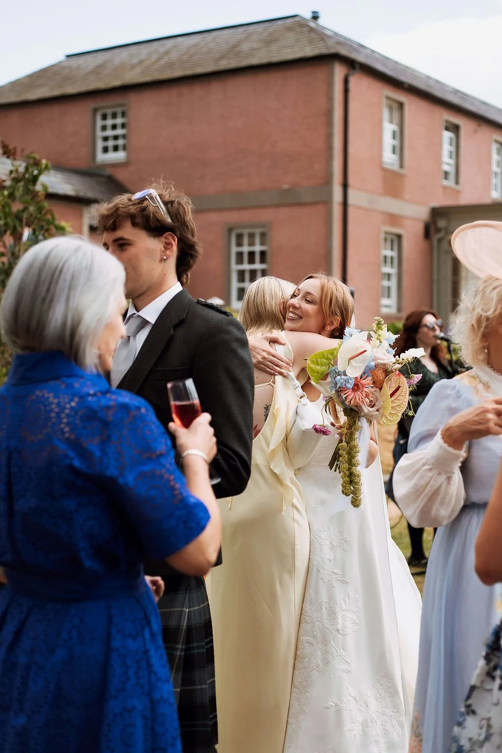 EditorialDocumentaryWeddingBallogieHouseScotlandUK-HeatherMcKayPhotography-Fiur-25.jpg