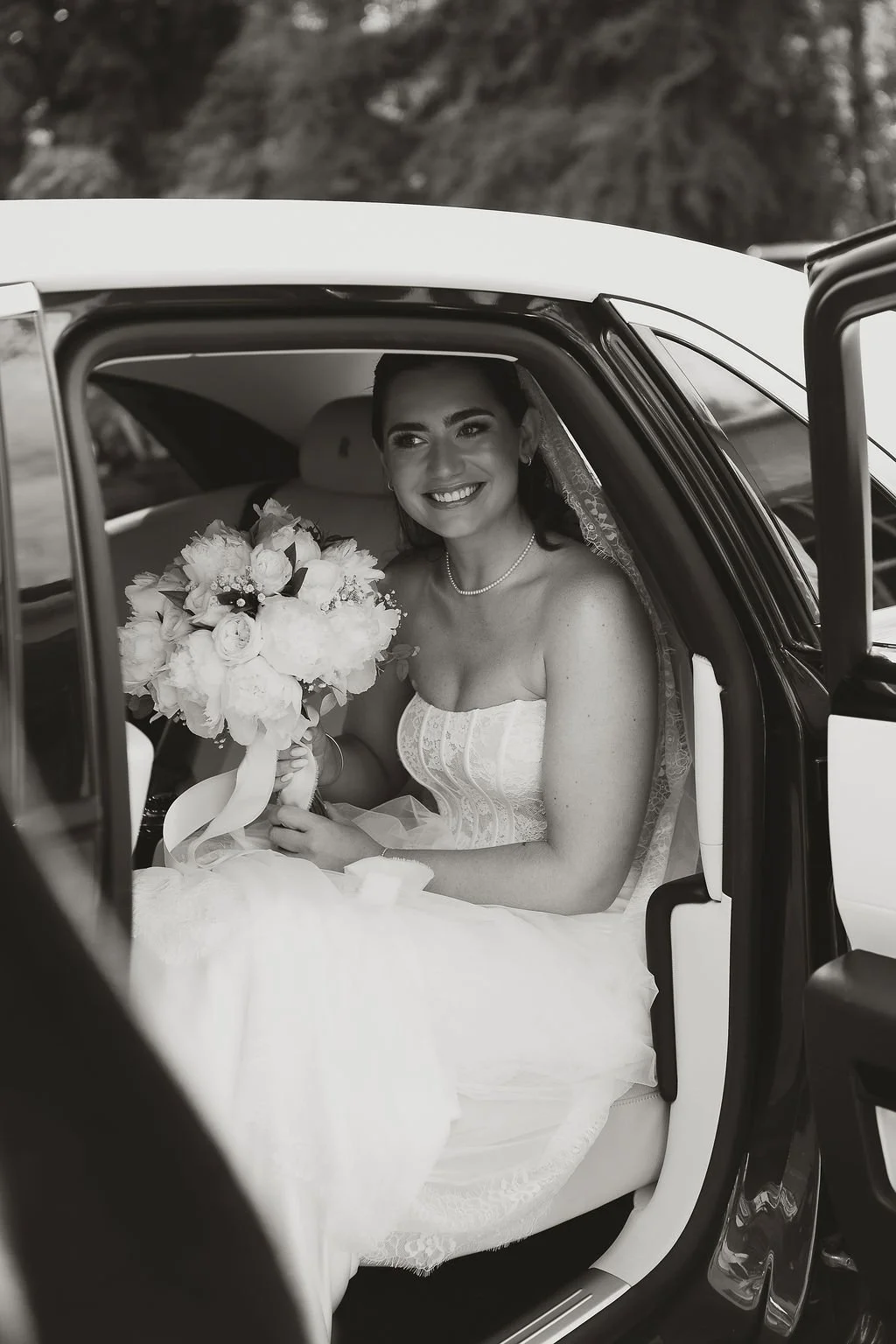 EditorialWeddingDunkeldHouseHotelScotlandUK-HeatherMcKayPhotography-Fiur-119.jpg