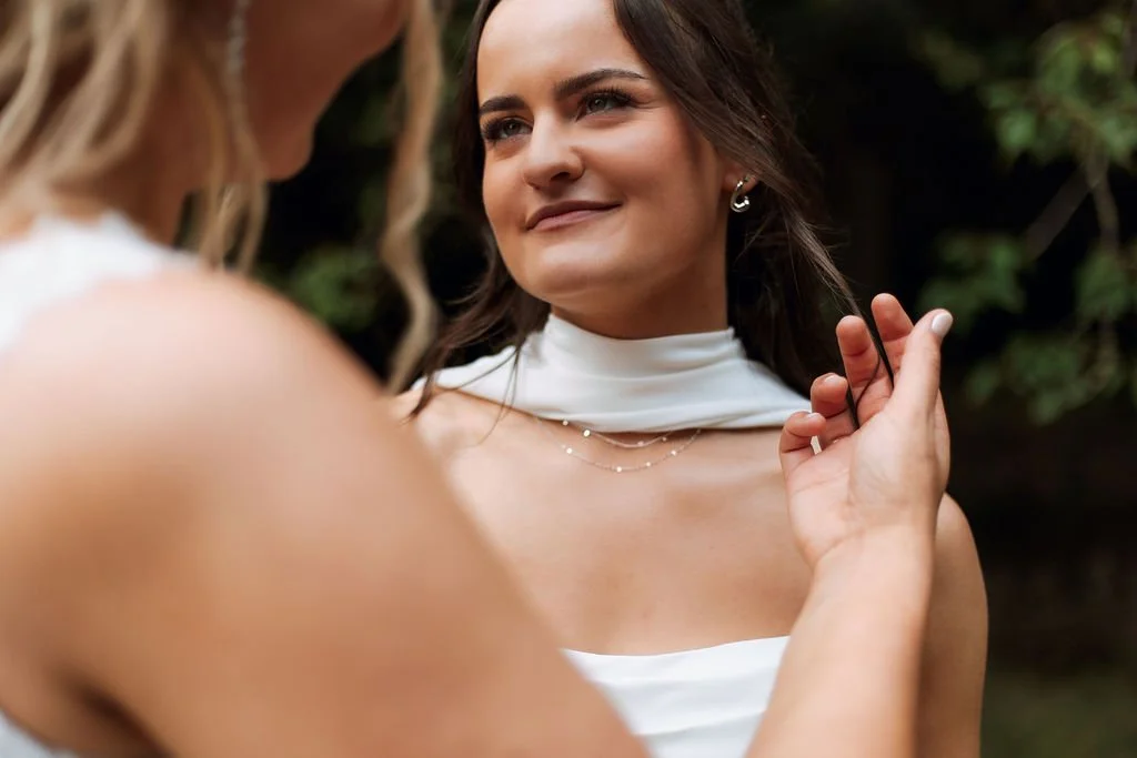 EditorialWeddingBroxmouthCourtyard-HeatherMcKayPhotography-Fiur-22.jpg
