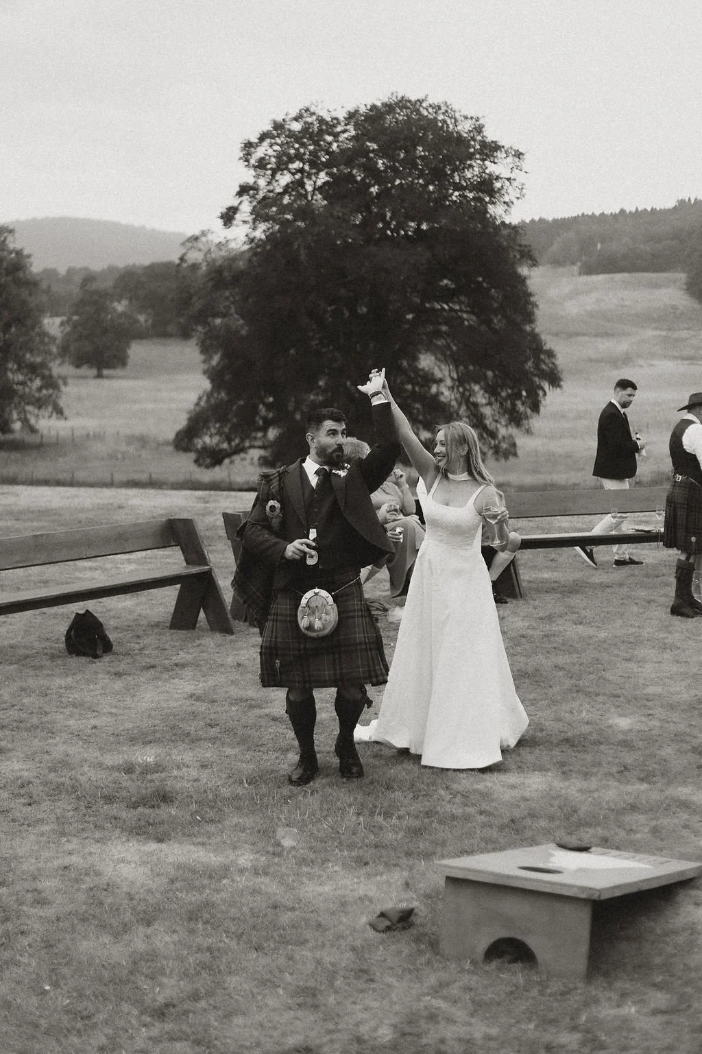 EditorialDocumentaryWeddingBallogieHouseScotlandUK-HeatherMcKayPhotography-Fiur-18.jpg