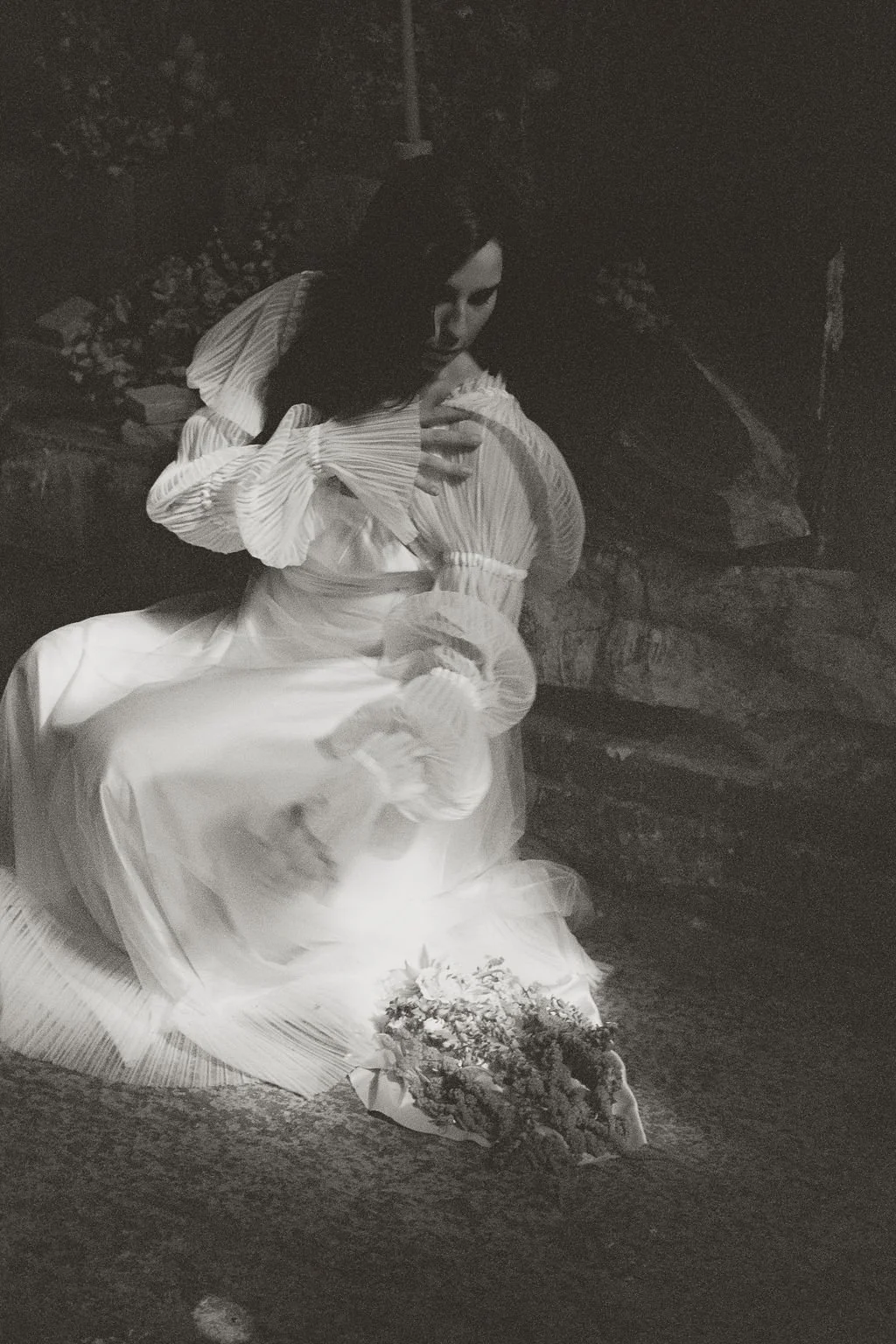 Weddings on 35mm Film - blending digital and analogue photography on a wedding day