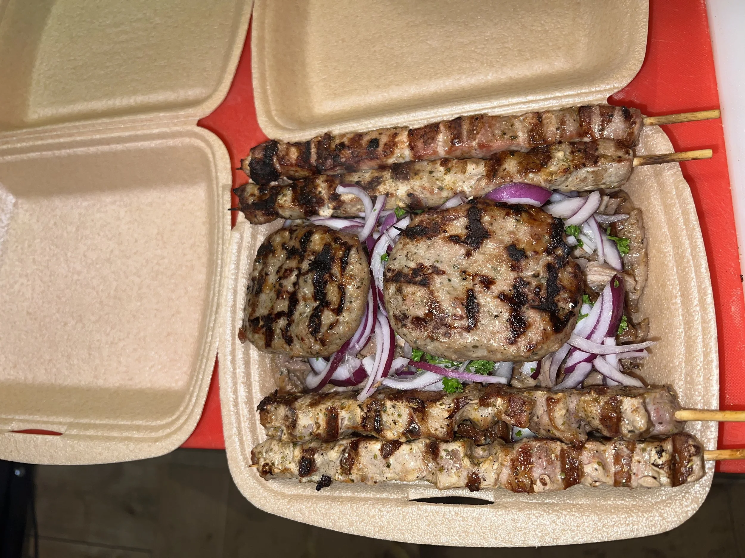 Waar kun je gyros afhalen in Den Haag?