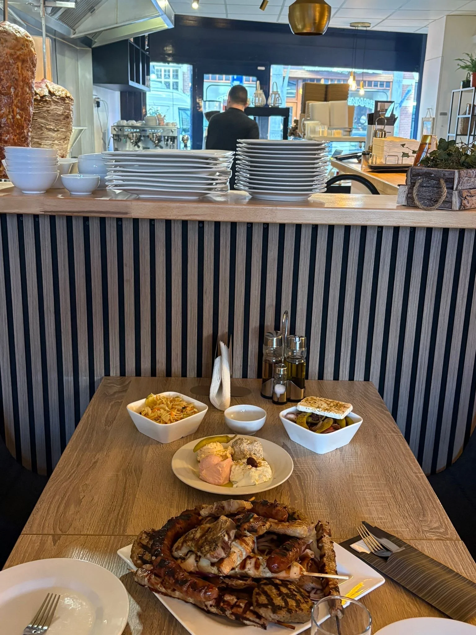 Grieks eten in Reinkenstraat Den Haag