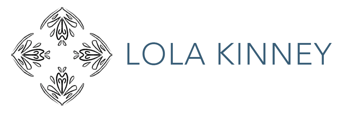 Lola Kinney