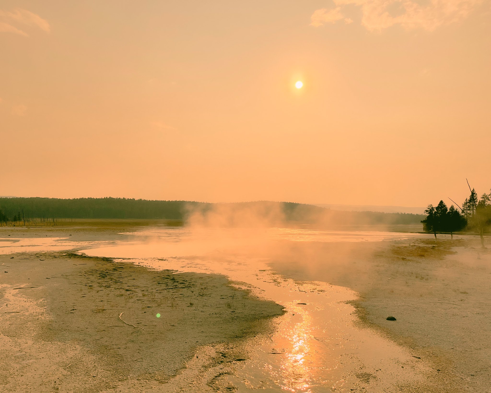 kushphoto-usa-steaming-hot-spring-sunset-2021.jpg