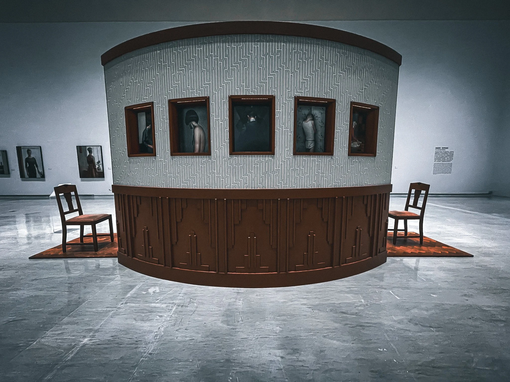 kushphoto-taiwan-gallery-portraits-empty-chairs-2022.jpg
