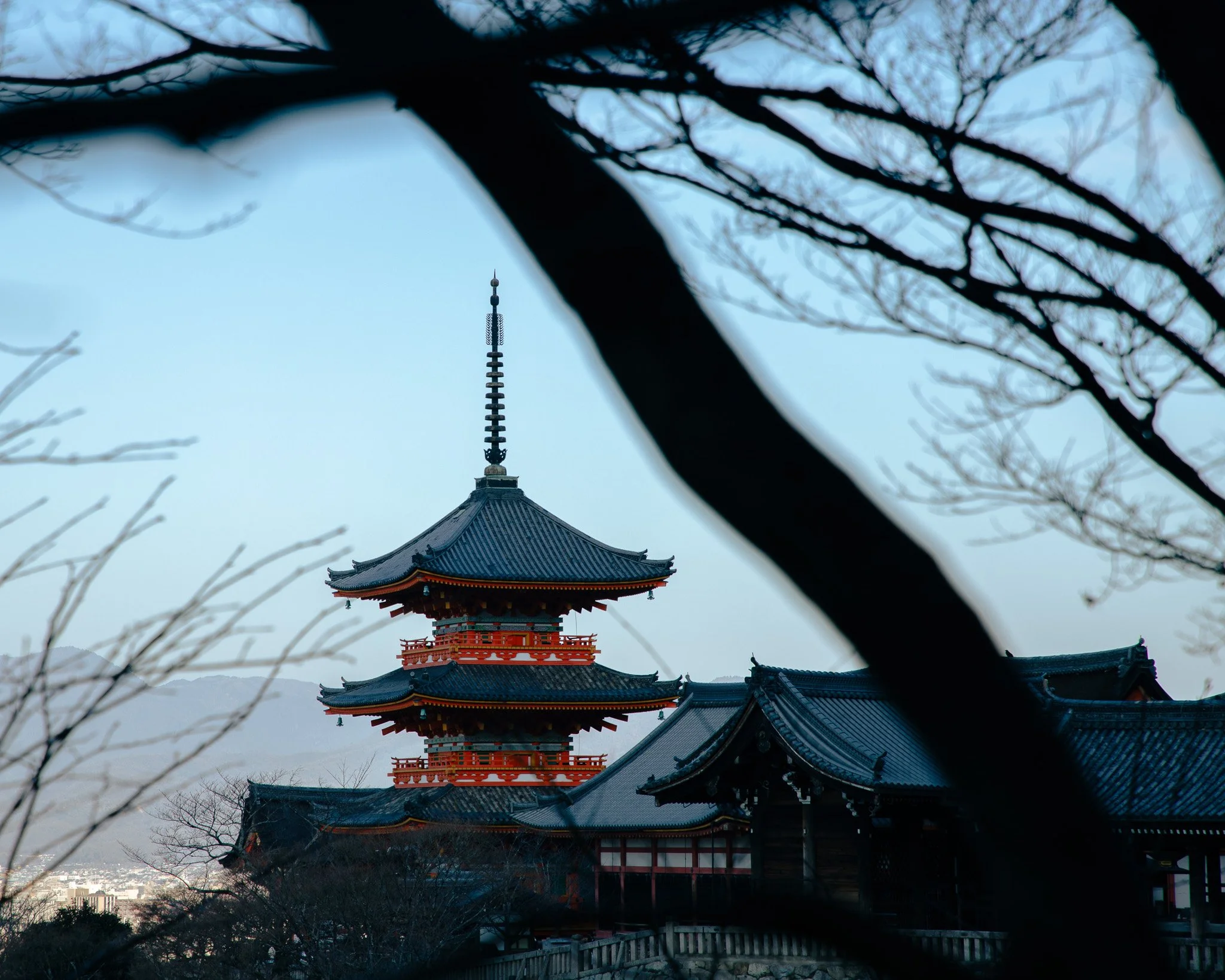kushphoto-kyoto-kiyomizu-dera-pagoda-2025.jpg