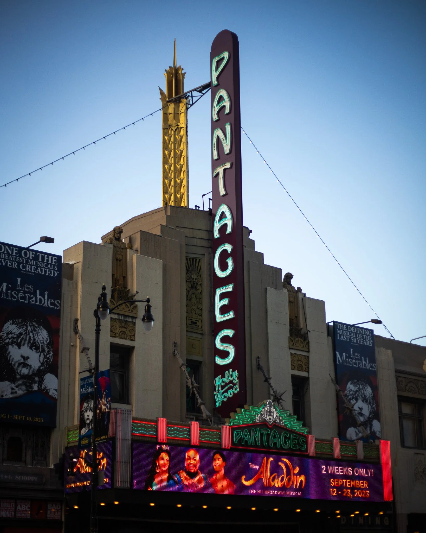 kushphoto-los-angeles-pantages-theatre-marquee-2023.jpg