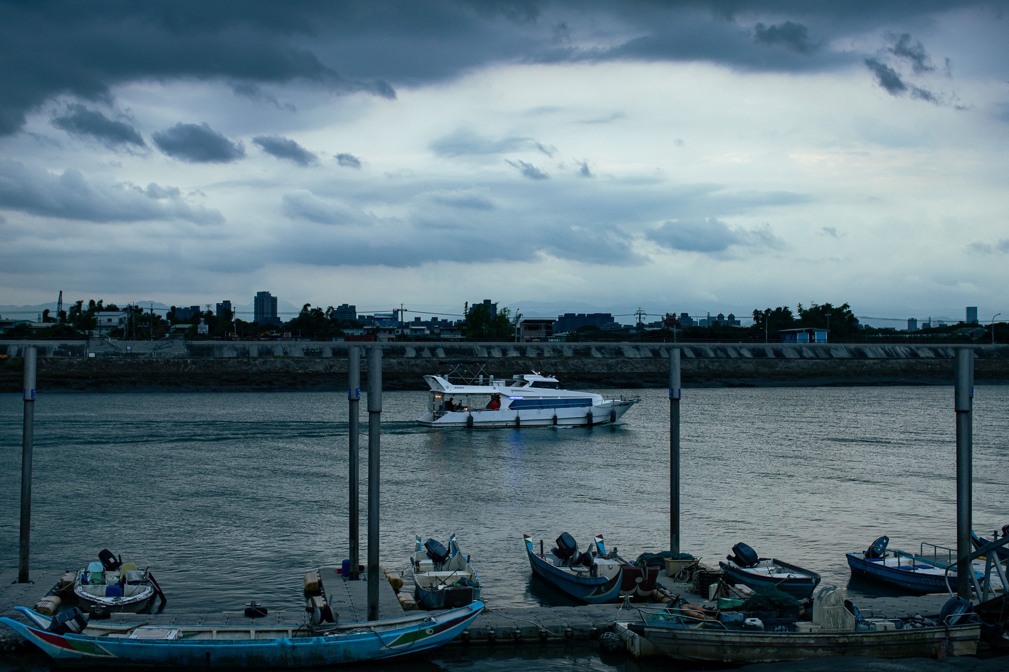 kushphoto-taiwan-fishing-boats-yacht-harbor-2024.jpg