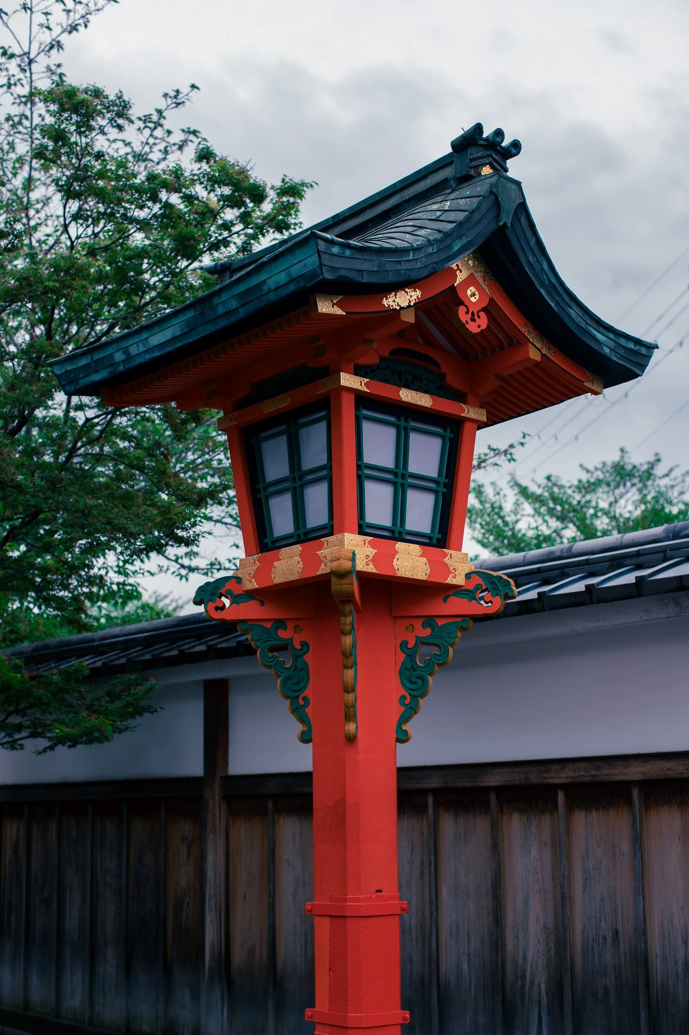 kushphoto-japan-red-shrine-lantern-2024.jpg