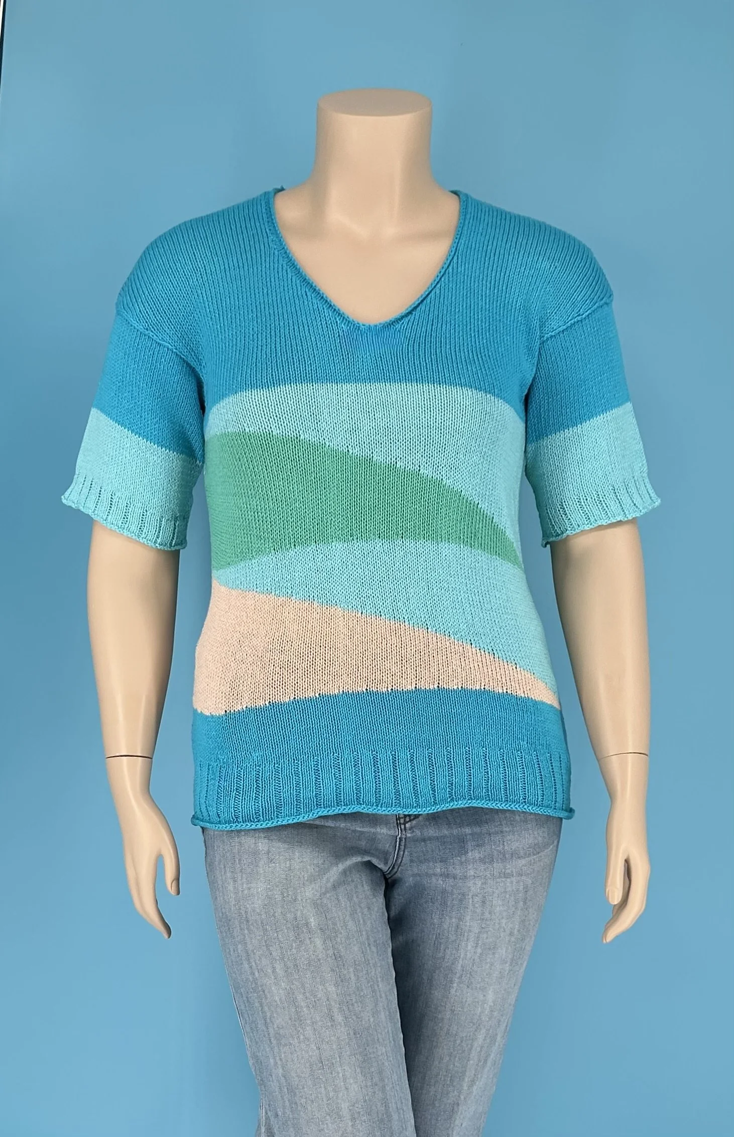 Horizon Waves Top