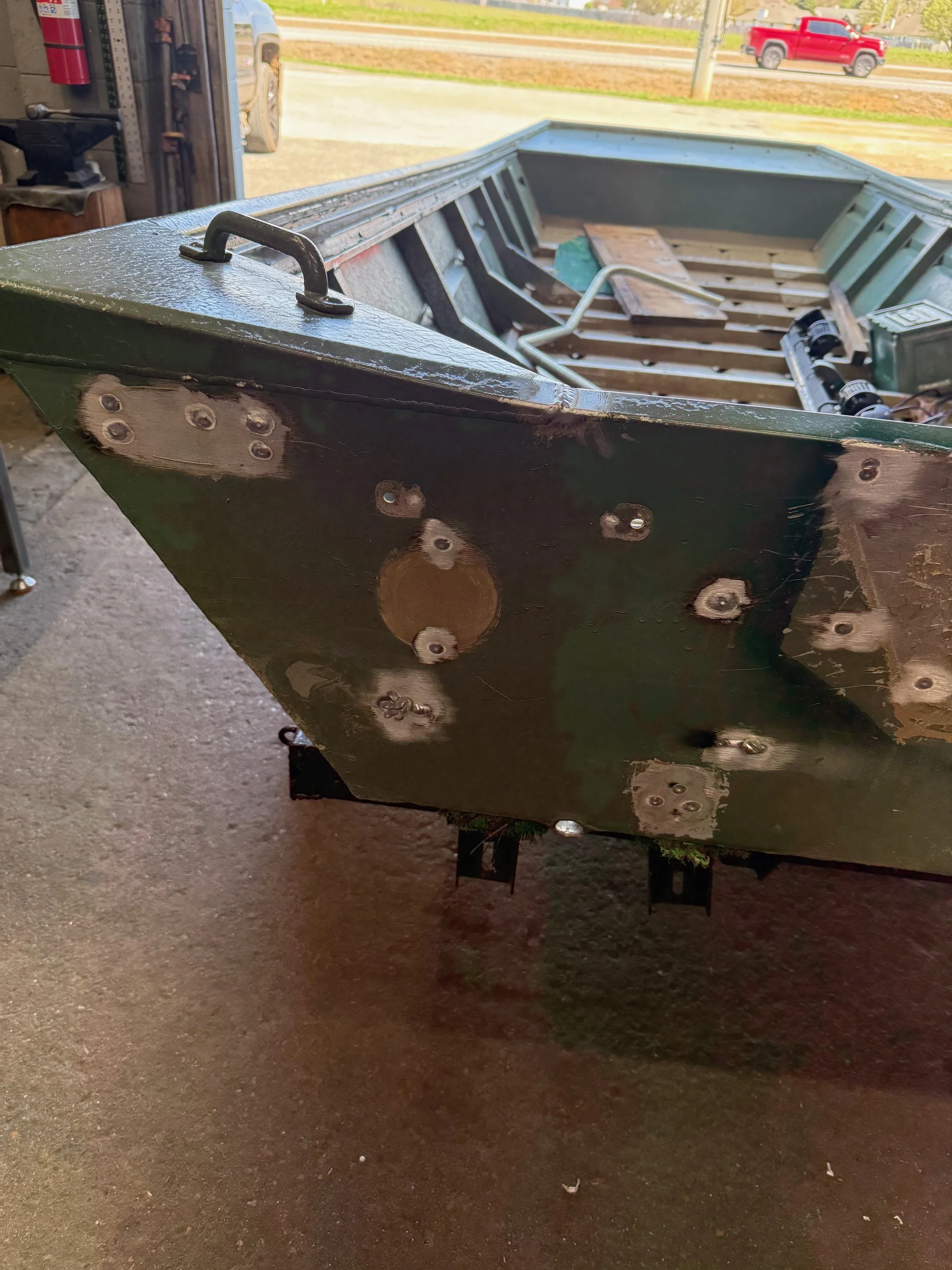 BOAT REPAIR4.jpeg