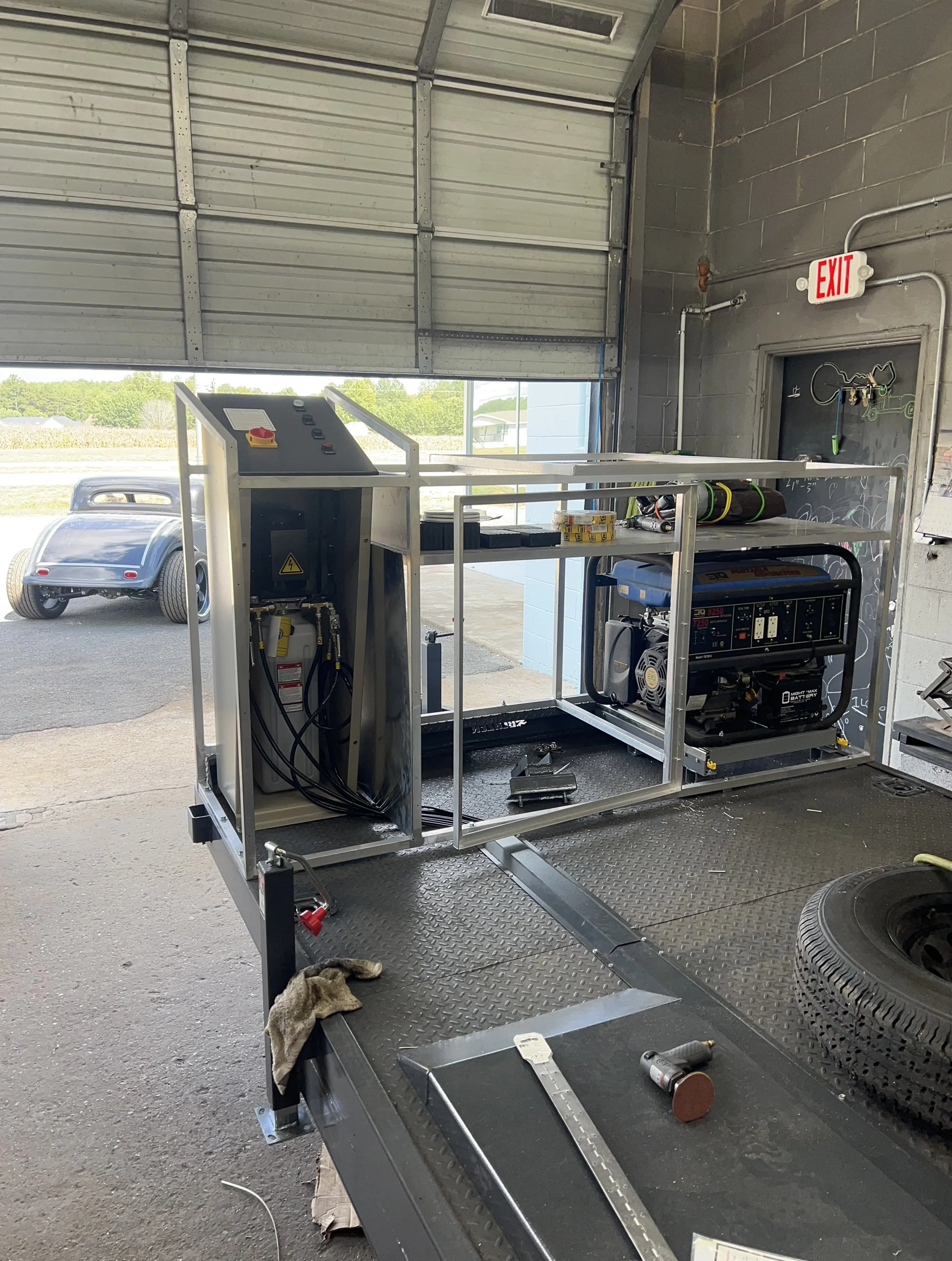 LIFT TRAILER CABINET.jpeg