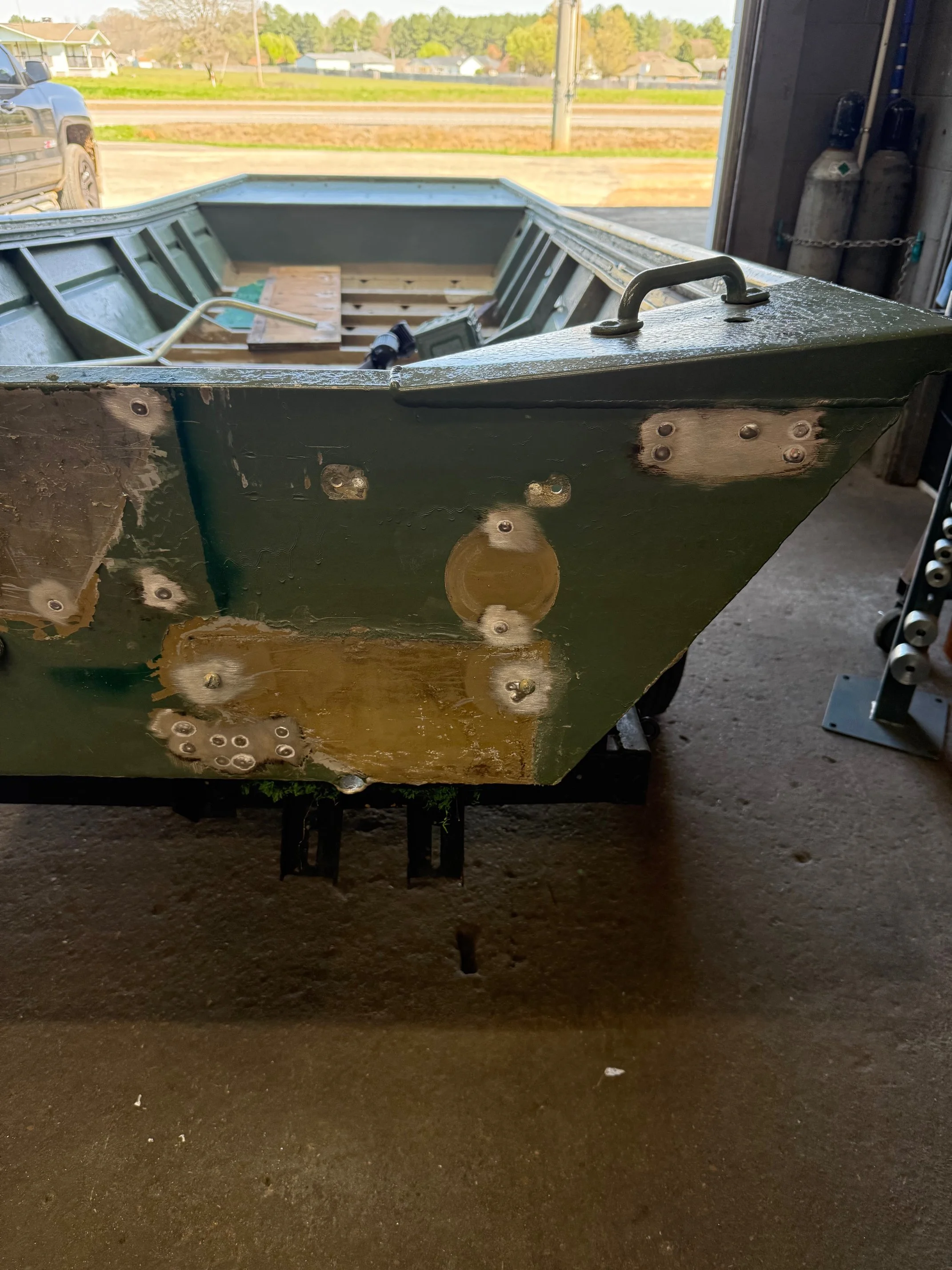 BOAT REPAIR3.jpeg