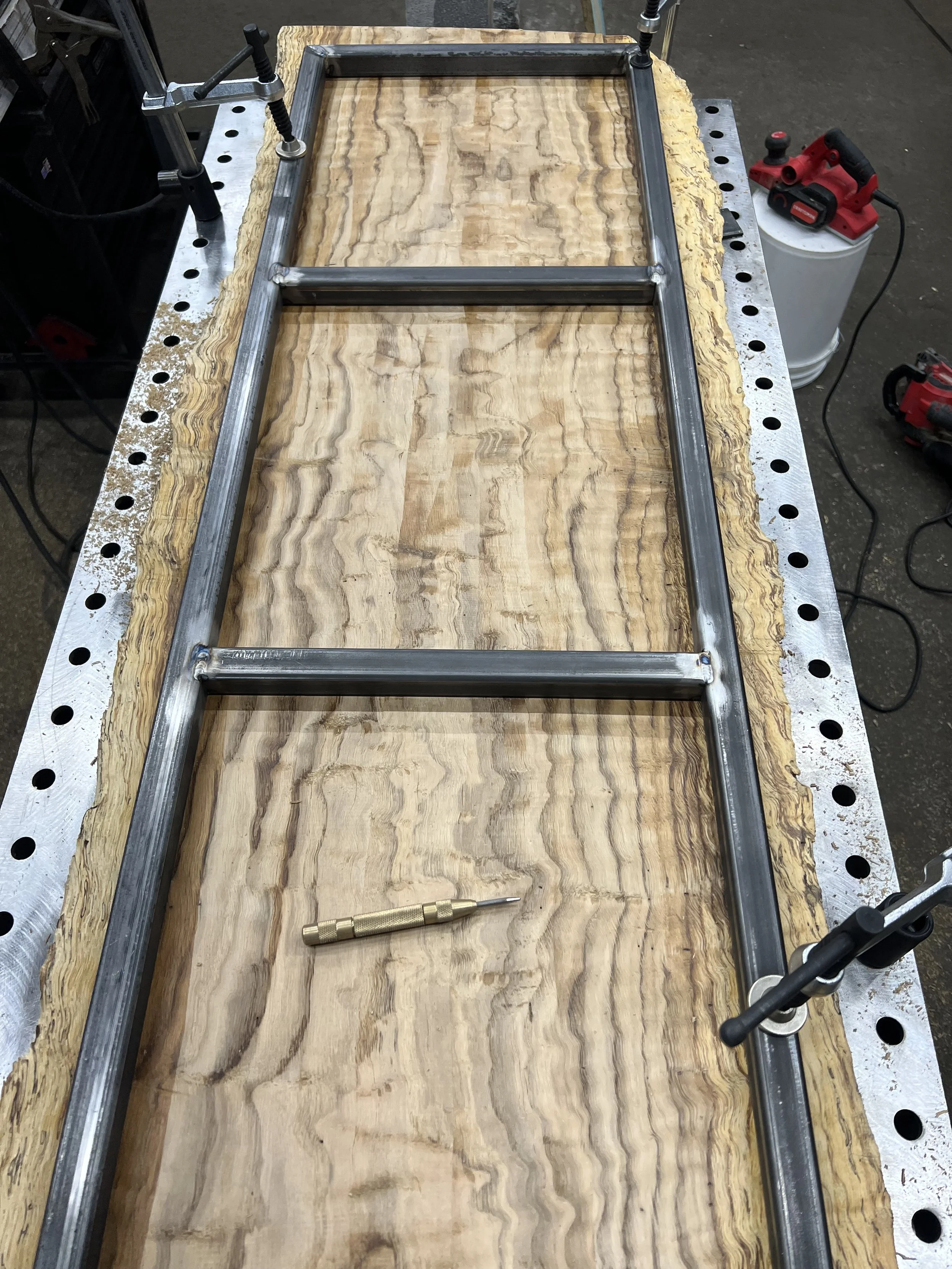 LIVE EDGE TABLE FRAME.jpeg