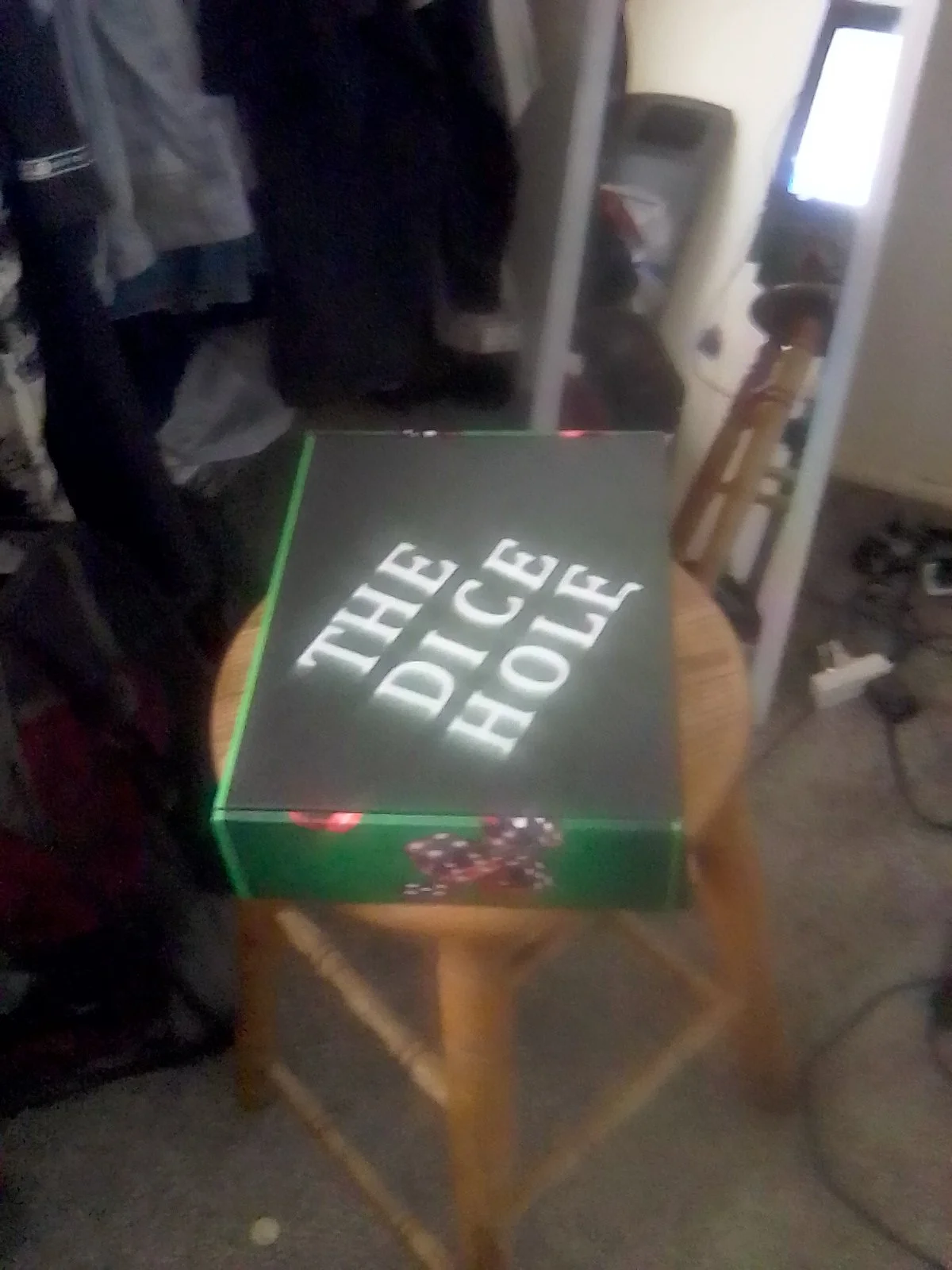 dice hole box (2).jpg