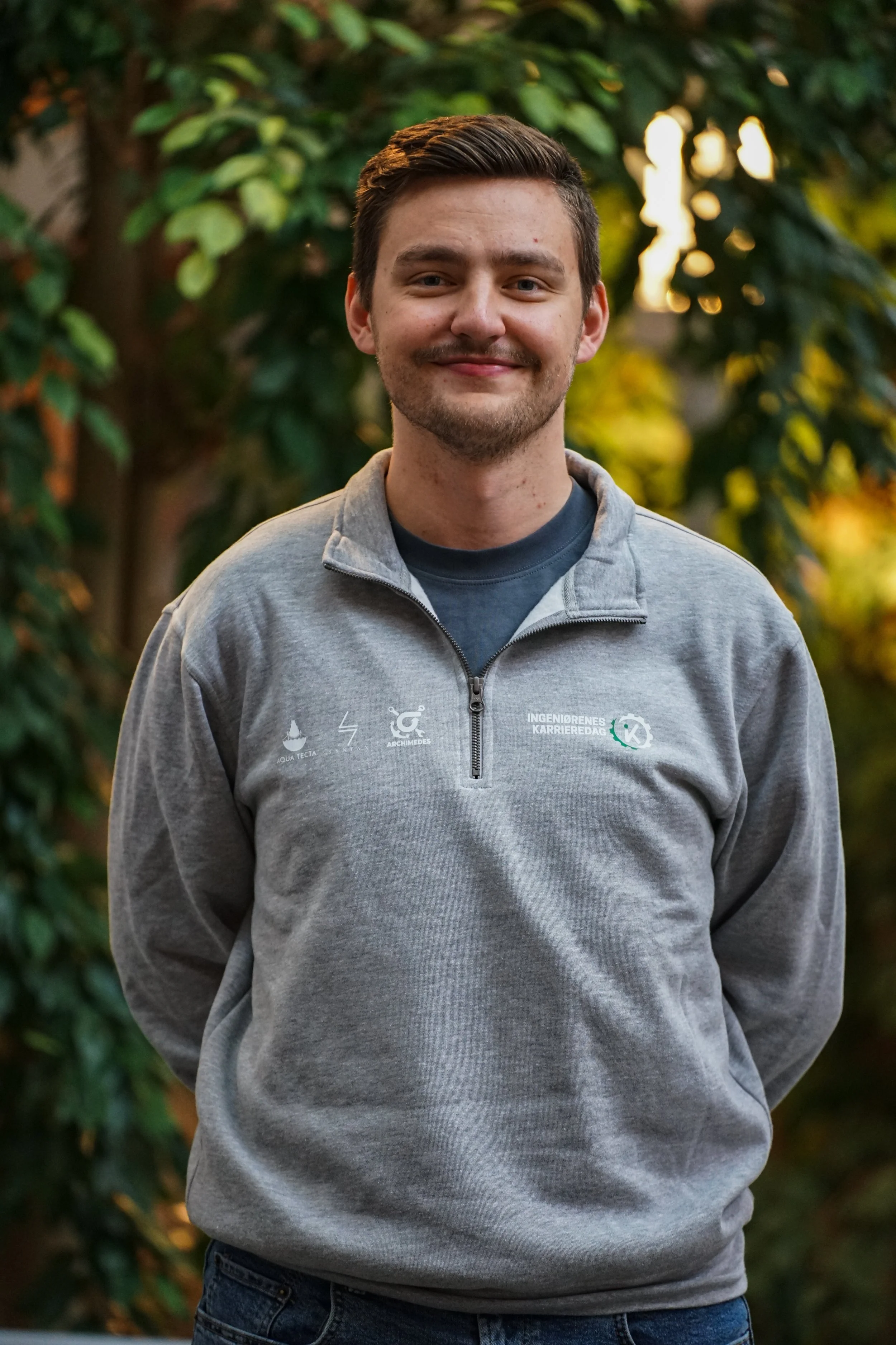 Torbjørn Torset Sandvik, Bedriftskontakt