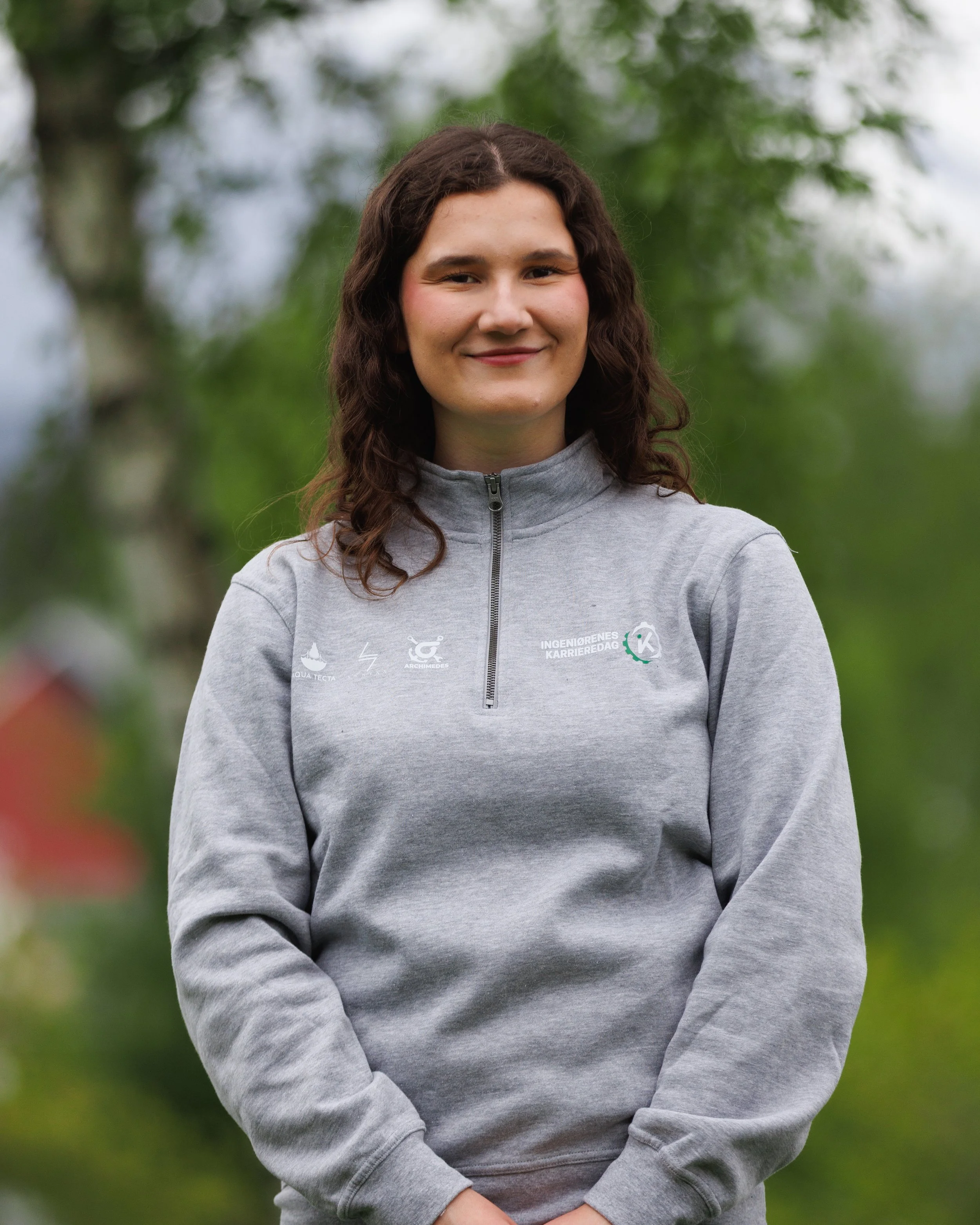 Tamara Illic, Bedriftskontakt