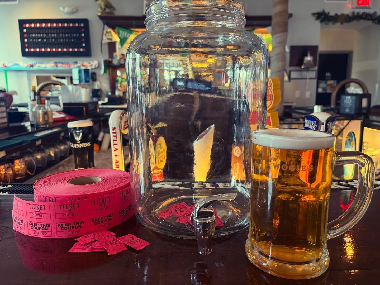 The Wogies Katonah Mug Club is officially LIVE! Swipe to learn how to enter for a chance to join this limited membership club 🍻👀 🎟️