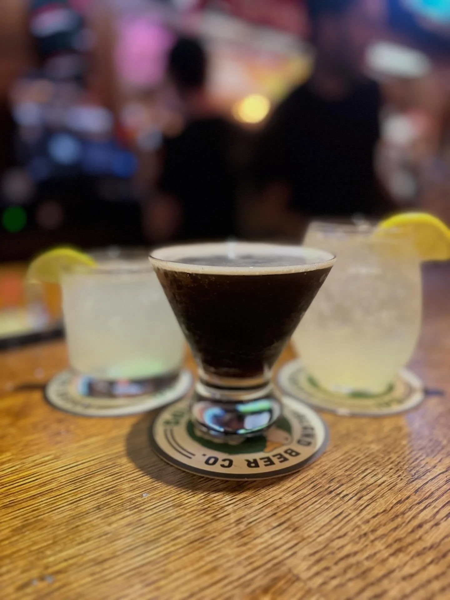 It&rsquo;s finally drinkin&rsquo; weather out there and we are READY FOR YOU! New happy hour launching TODAY at Wogies west village and FiDi. Swipe for details 🍻🍷🍸➡️