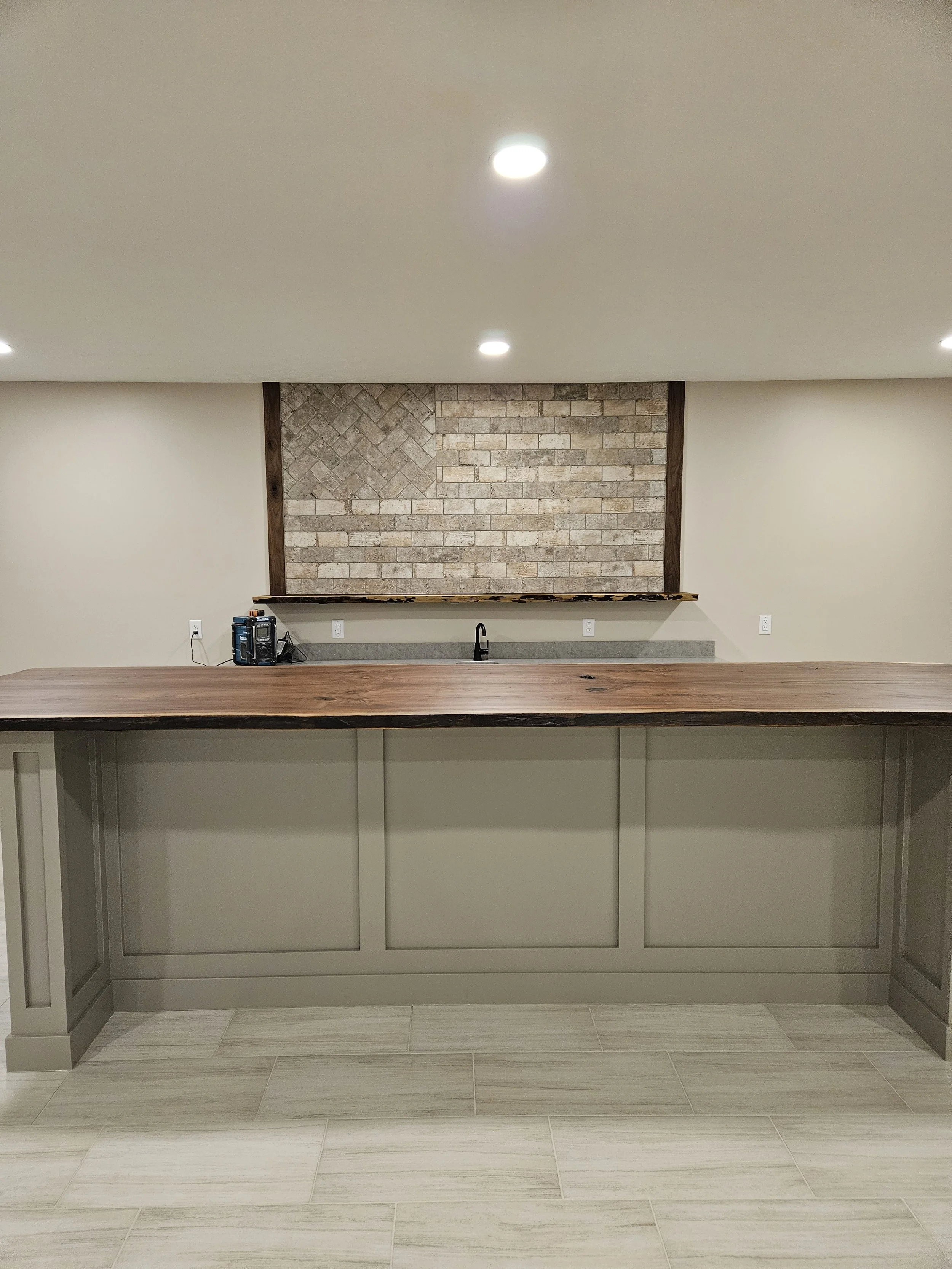 Custom Woodwork, Trim, & Mouldings