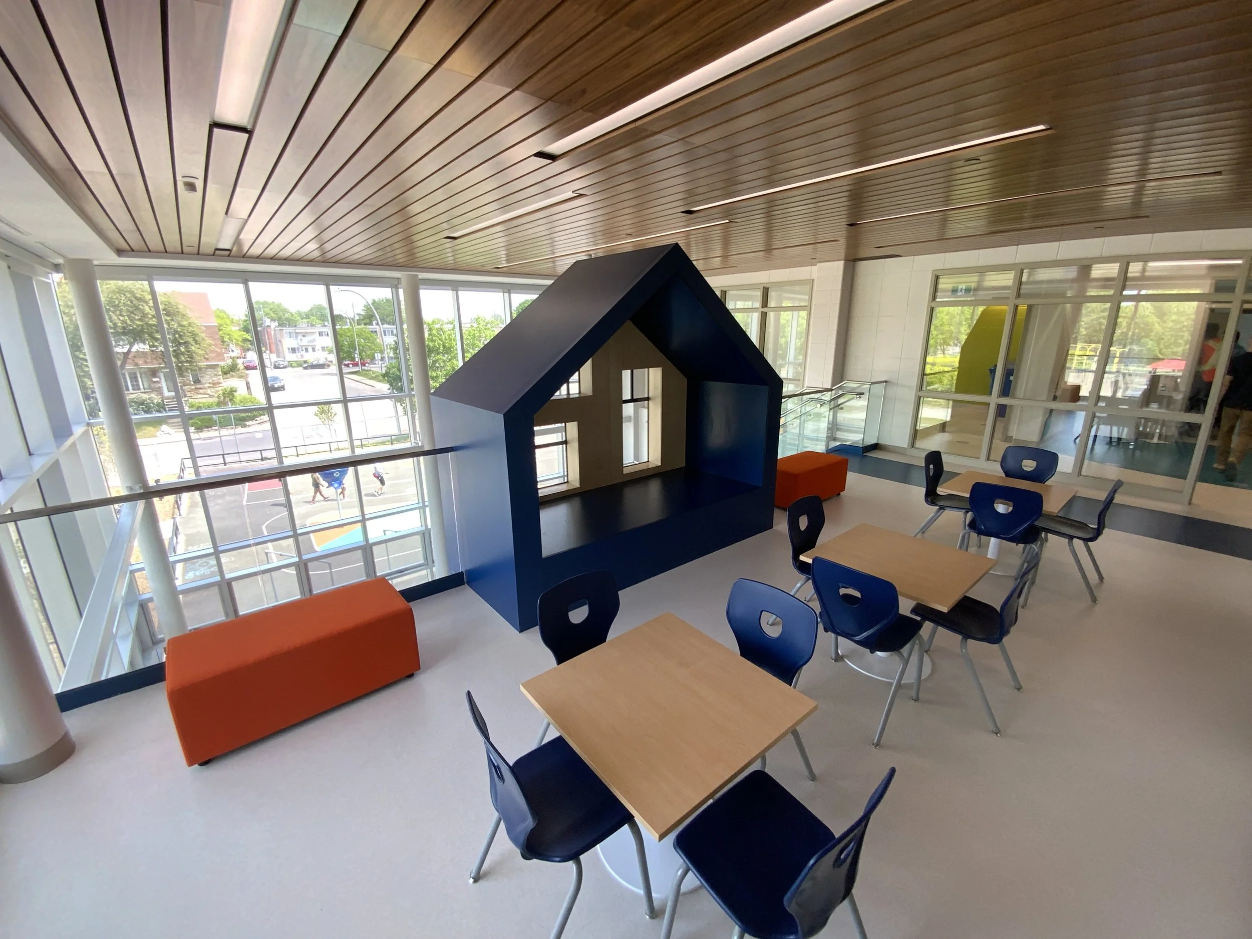 Bibliothèque_école_primaire.jpg