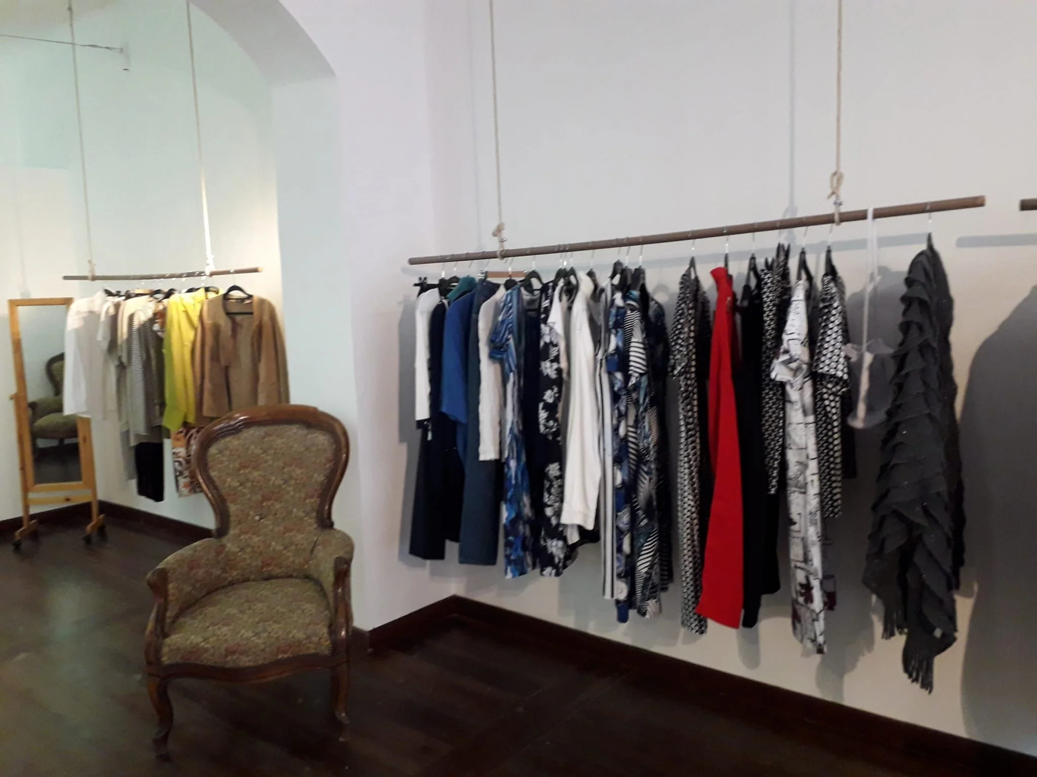 Via-Scarpa-Corso-Vercelli-Milano-store-9.jpg