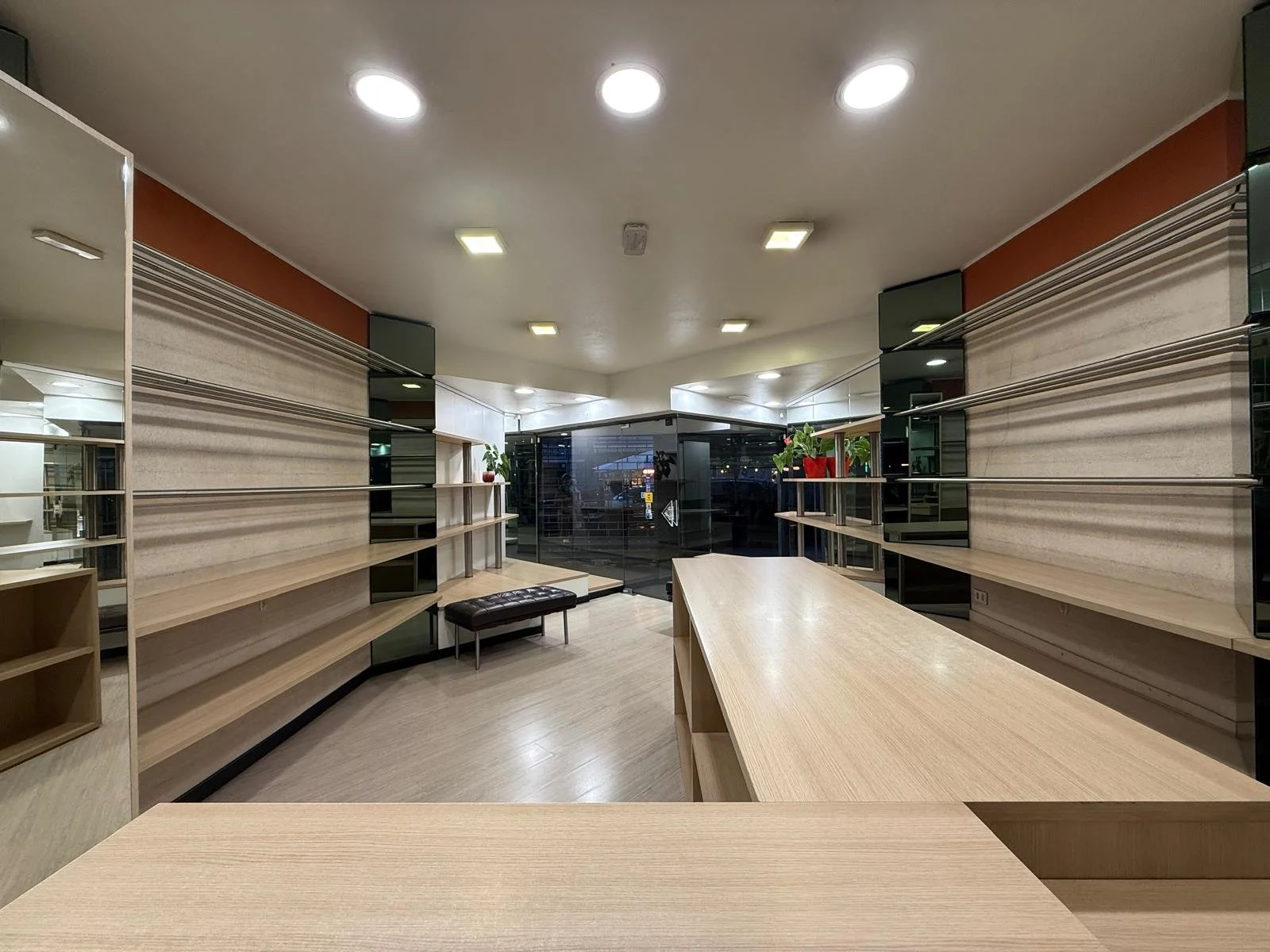 Via-Marghera-Wagner-Milano-store-8.jpg